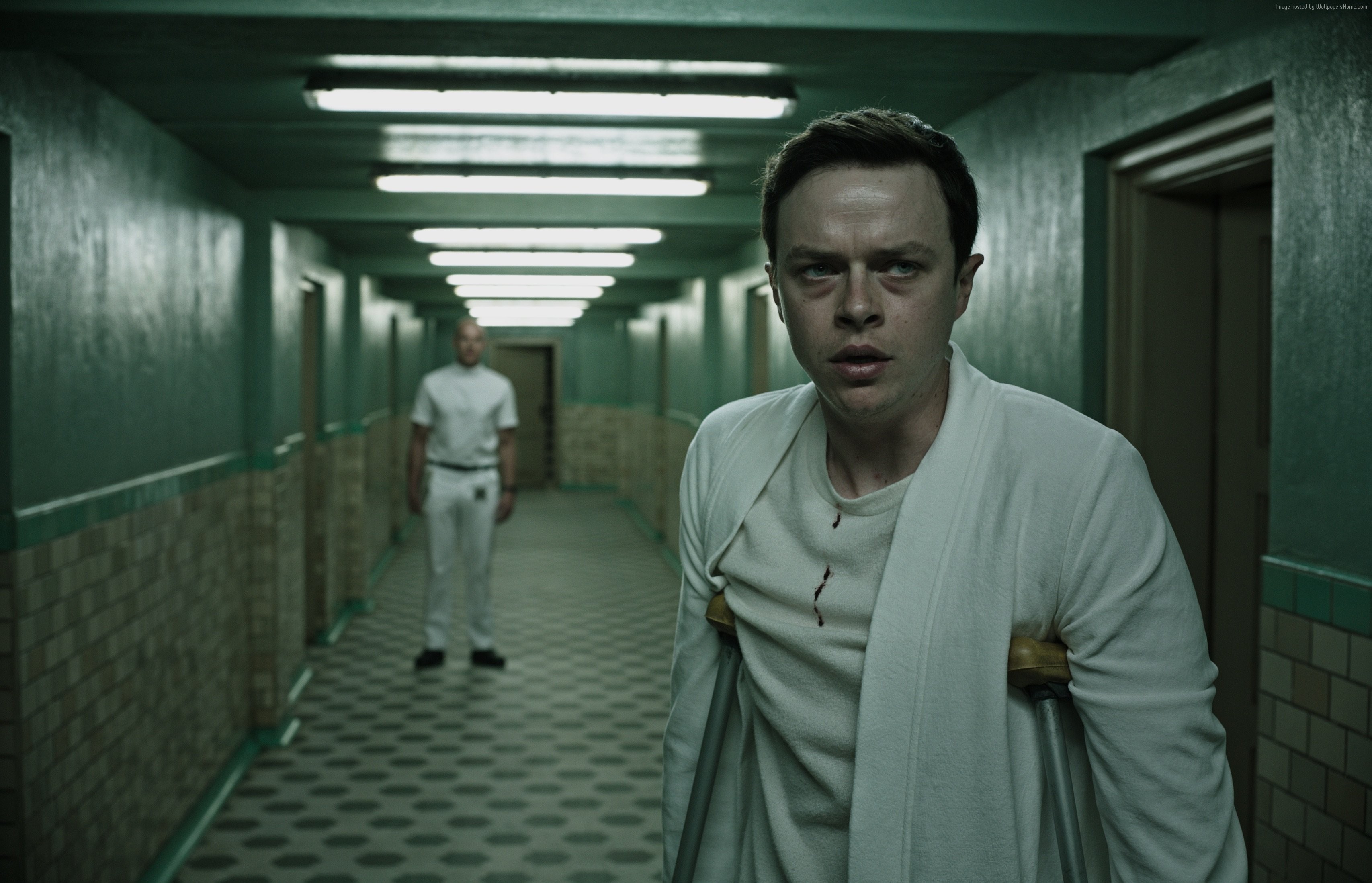 Dane DeHaan in A Cure for Wellness HD Wallpaper