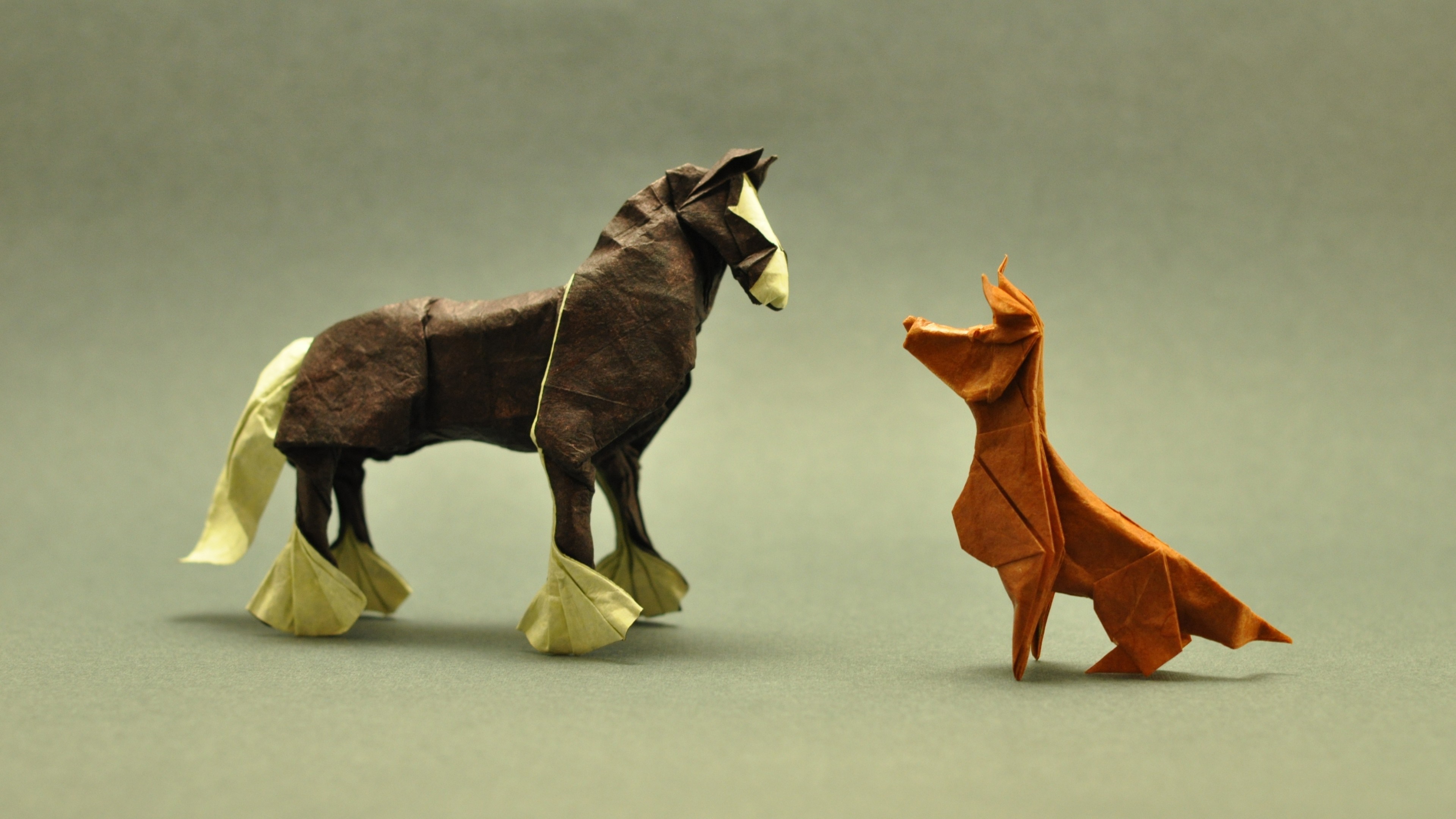 Origami horse and dog facing each other HD Wallpaper