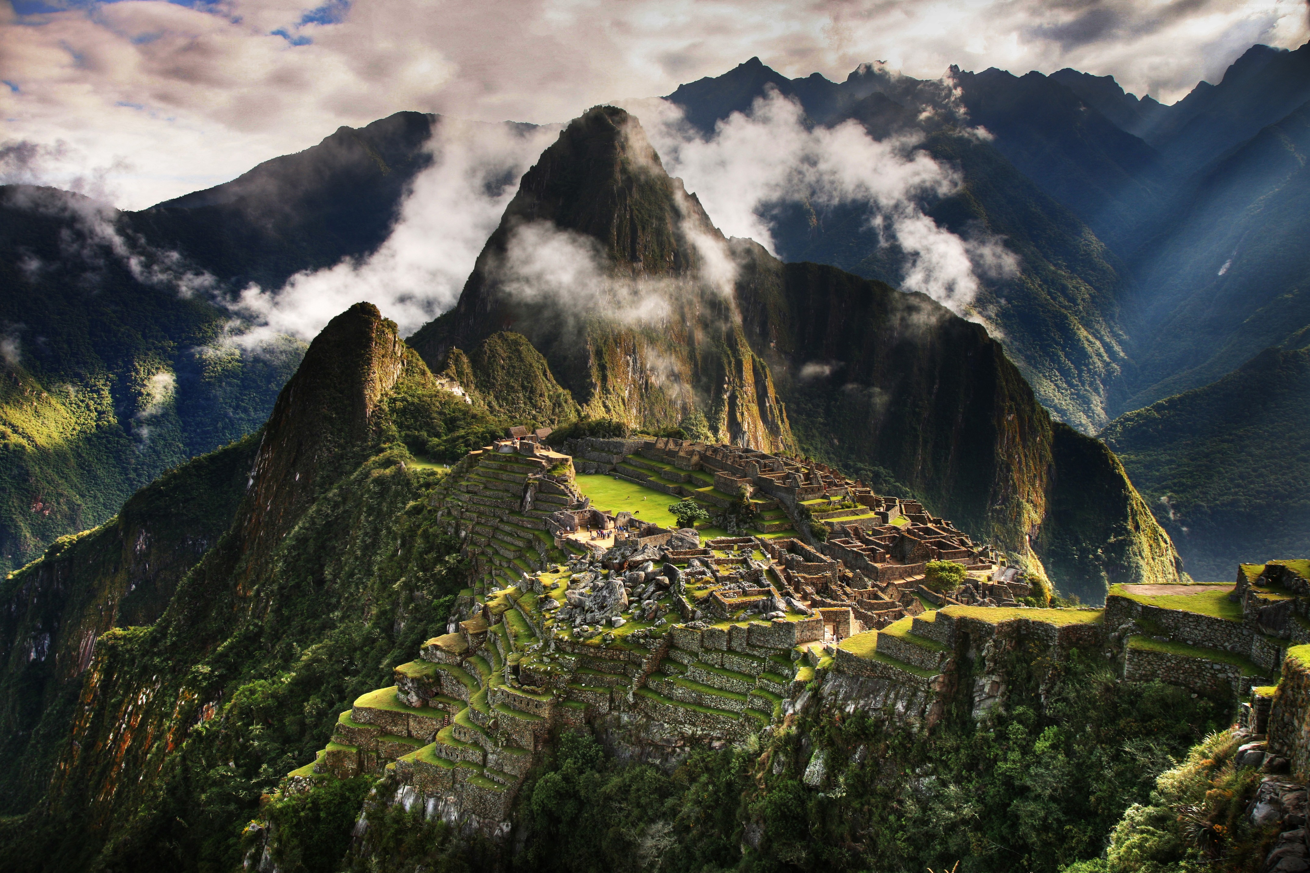 Machu Picchu, Peru, Mountains, Clouds, 4K HD Wallpaper