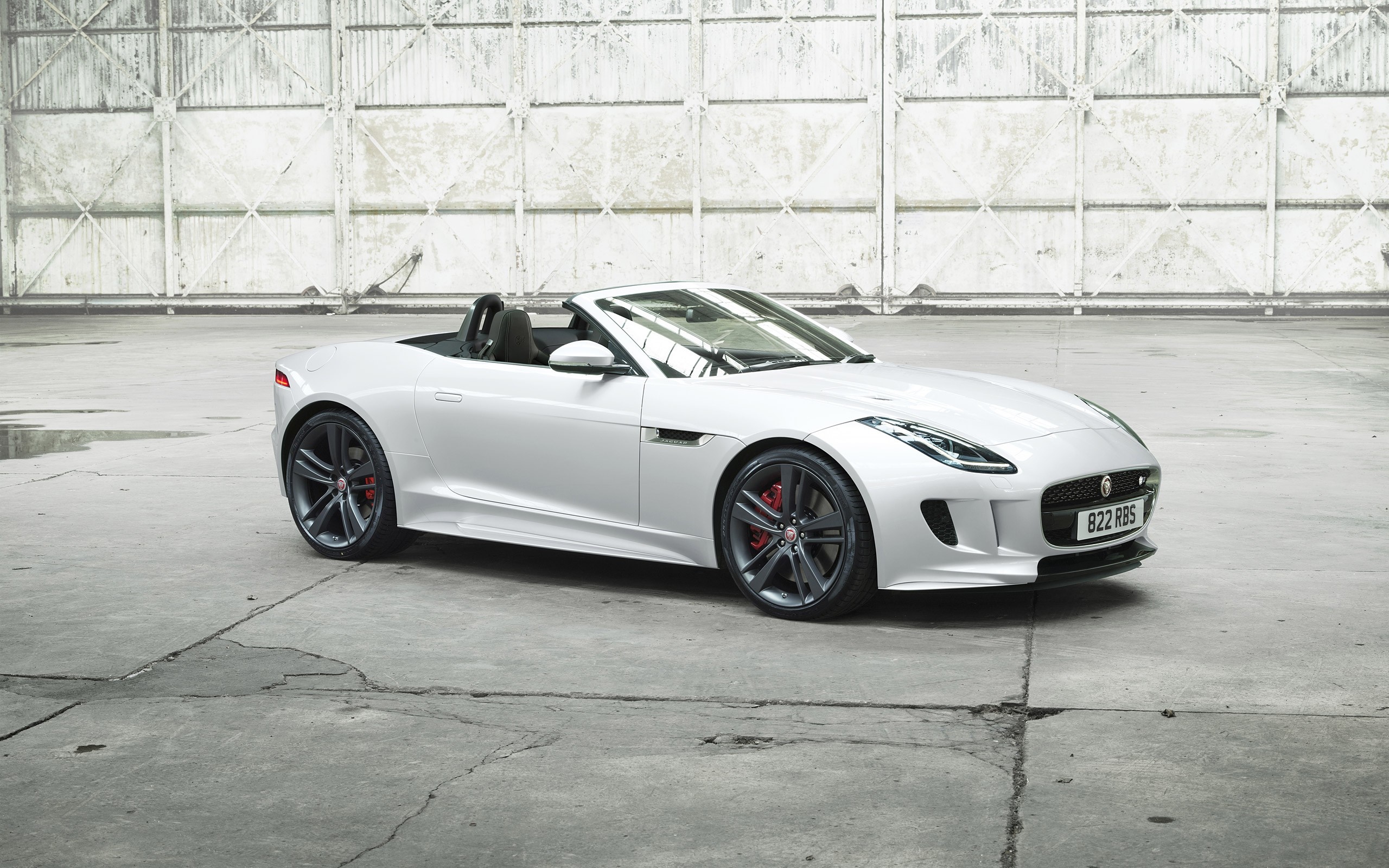 White Jaguar F-Type Convertible Sports Car HD Wallpaper