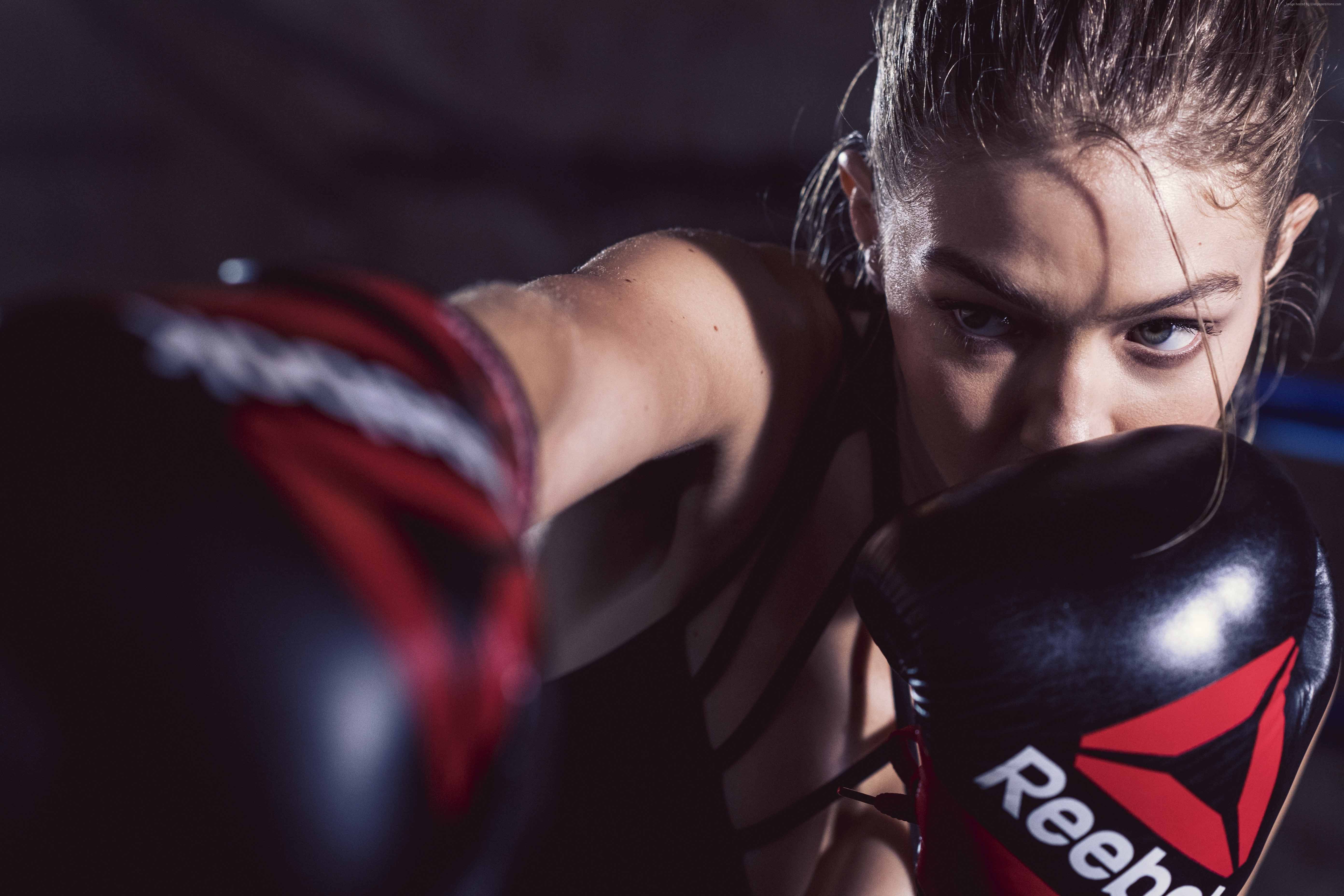 Gigi Hadid boxing in Reebok gloves HD Wallpaper