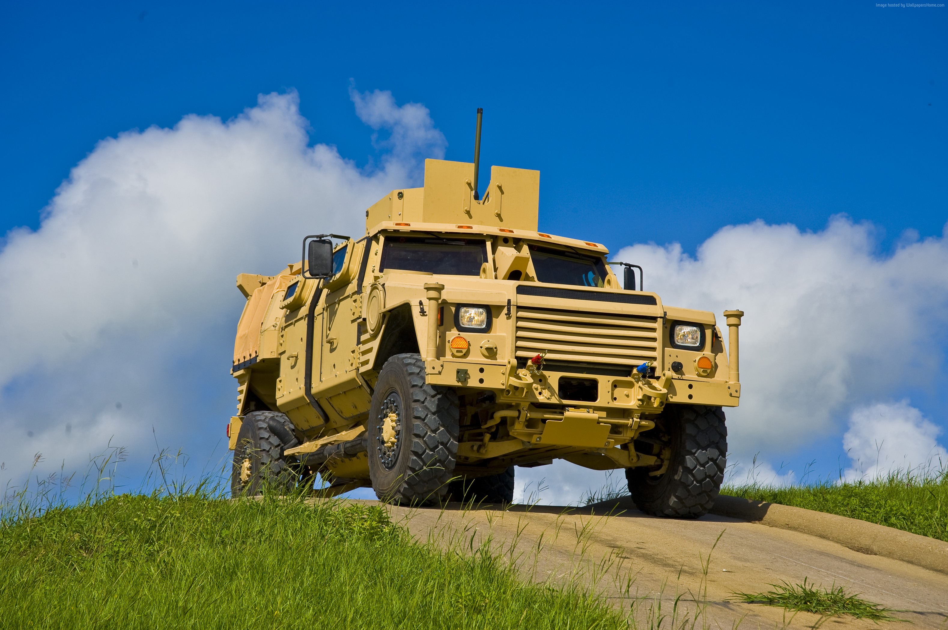 Lockheed Martin JLTV military vehicle HD Wallpaper