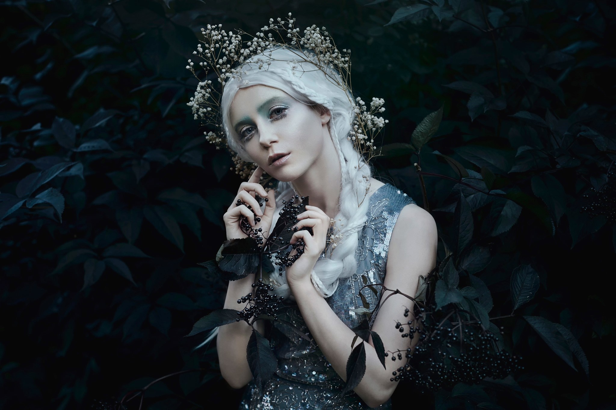 Woman with white hair and flower crown in dark forest HD Wallpaper