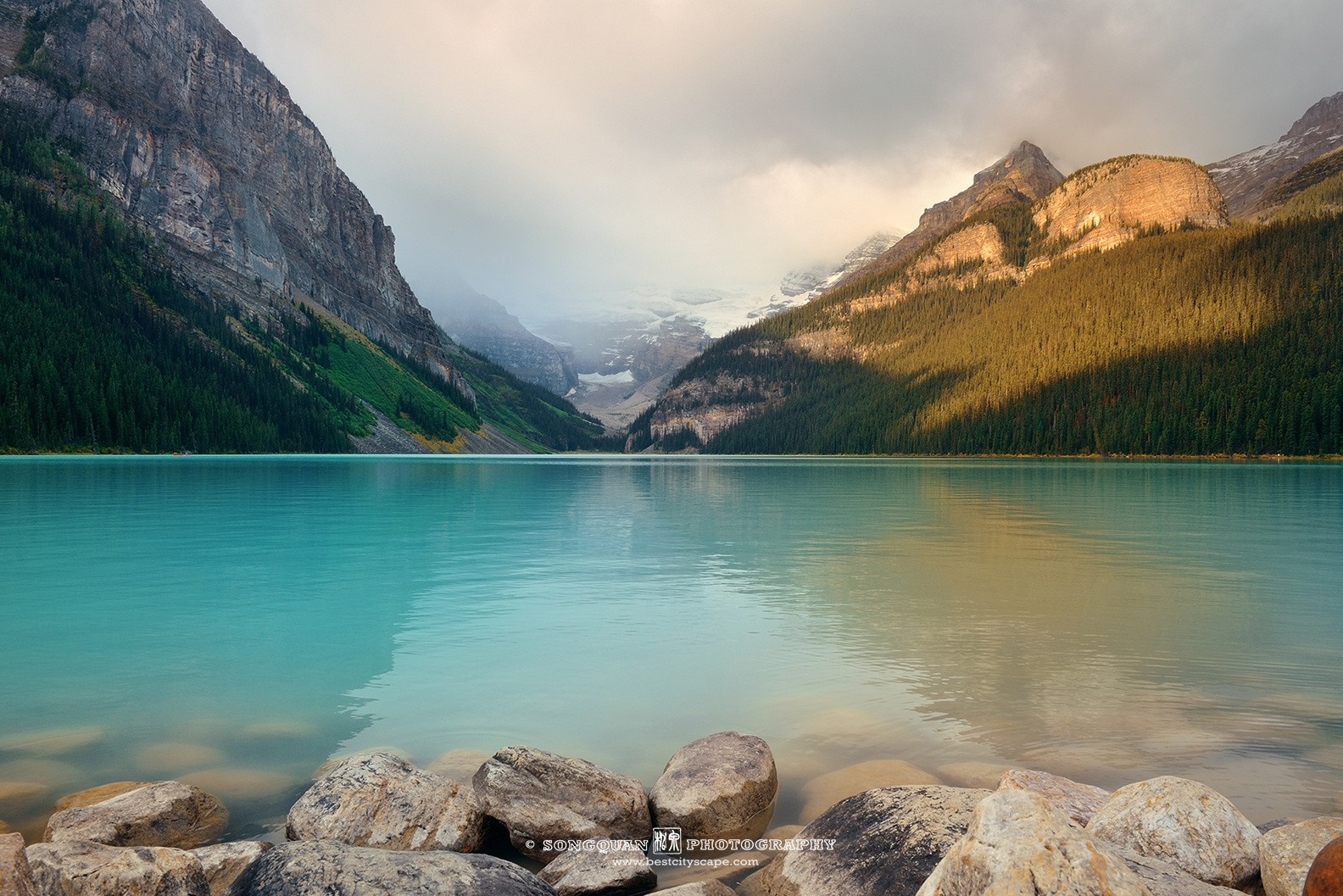 Turquoise Lake Louise with Mountains and Glacier HD Wallpaper