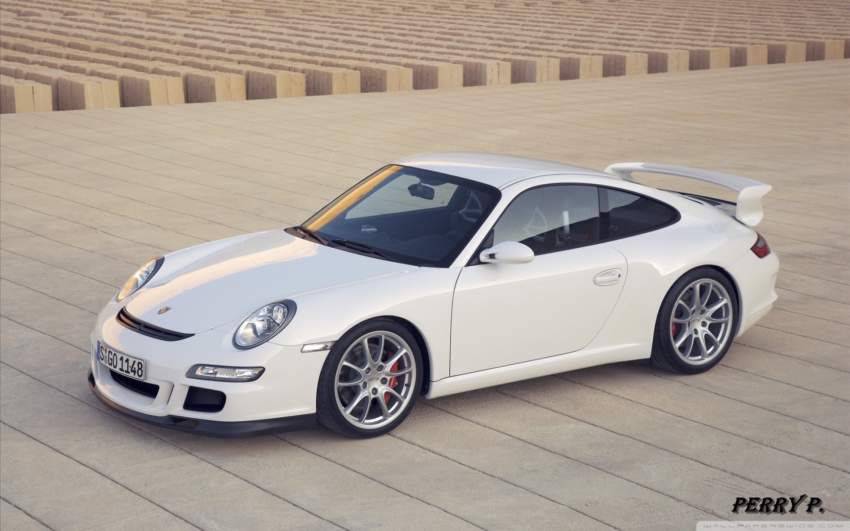 White Porsche 911 GT3 parked on a paved surface HD Wallpaper