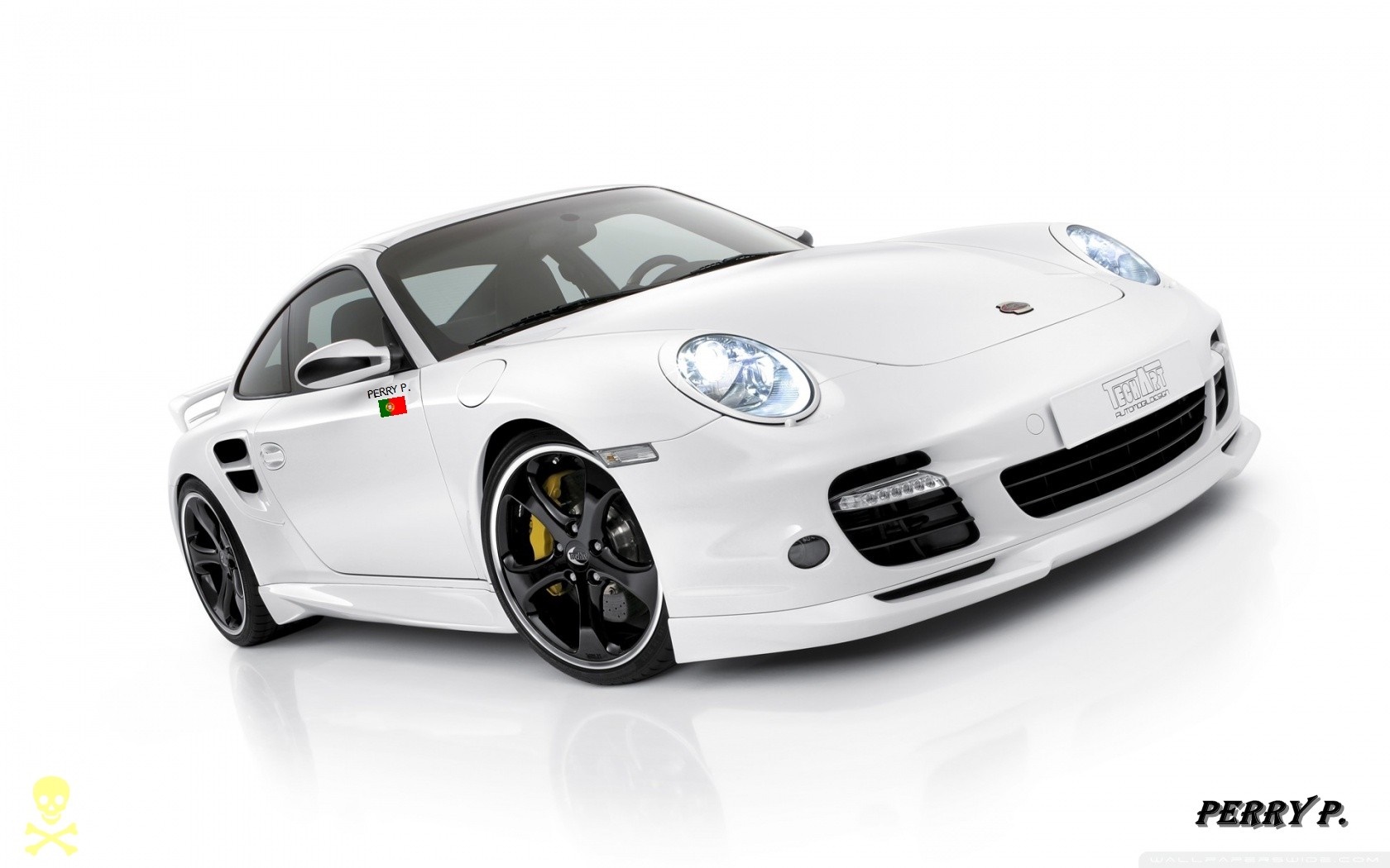 White Porsche 911 Turbo S with Portuguese flag HD Wallpaper