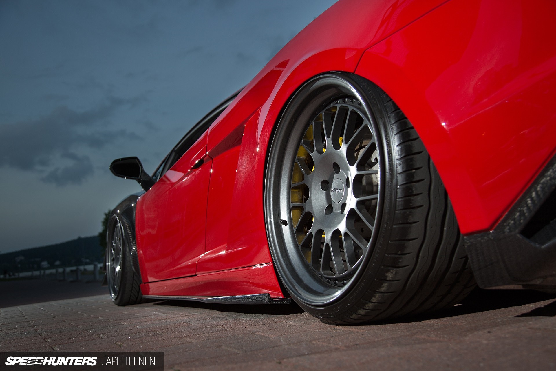 Red Lamborghini Gallardo with custom rims HD Wallpaper