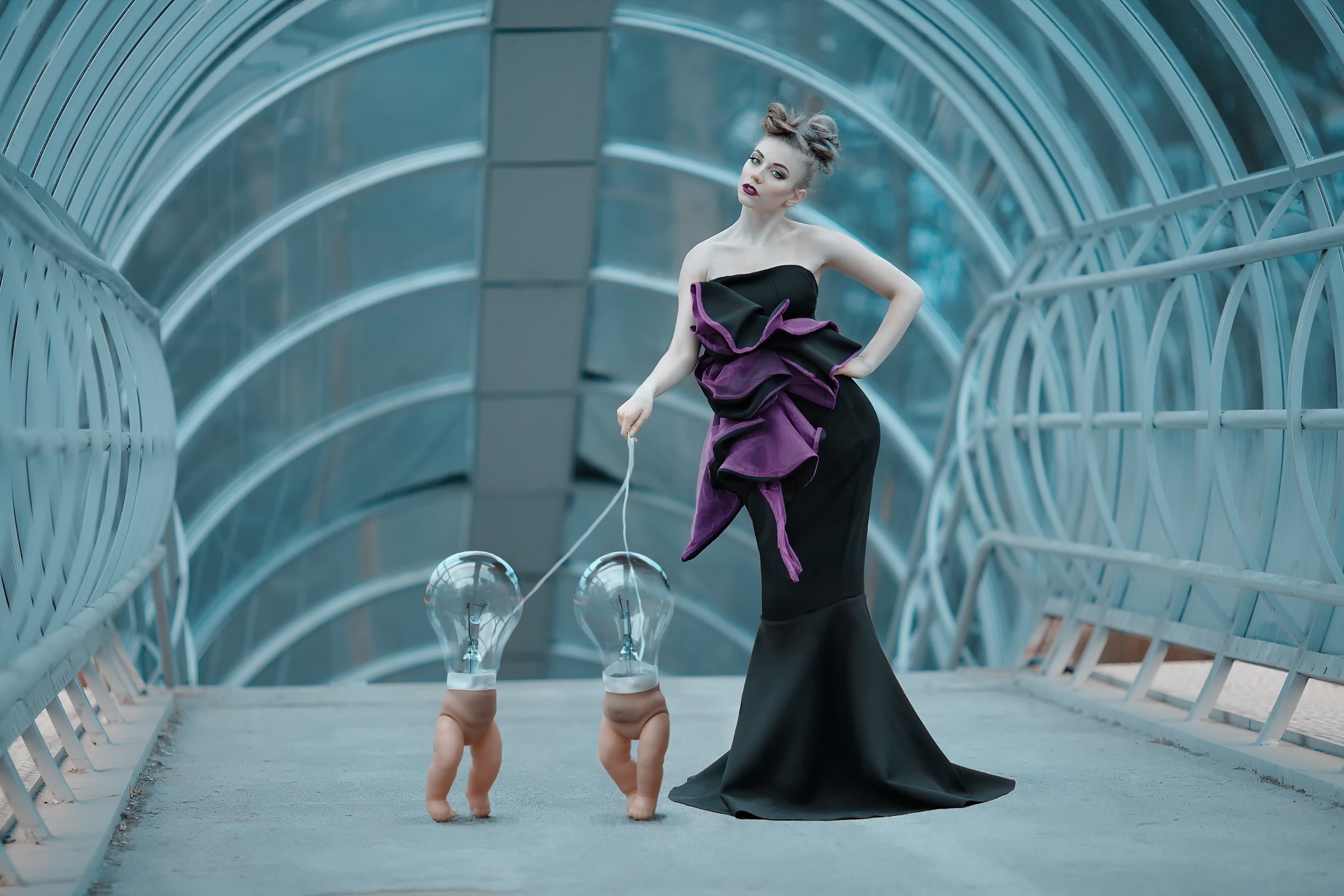 Woman in black dress walking lightbulb creatures HD Wallpaper