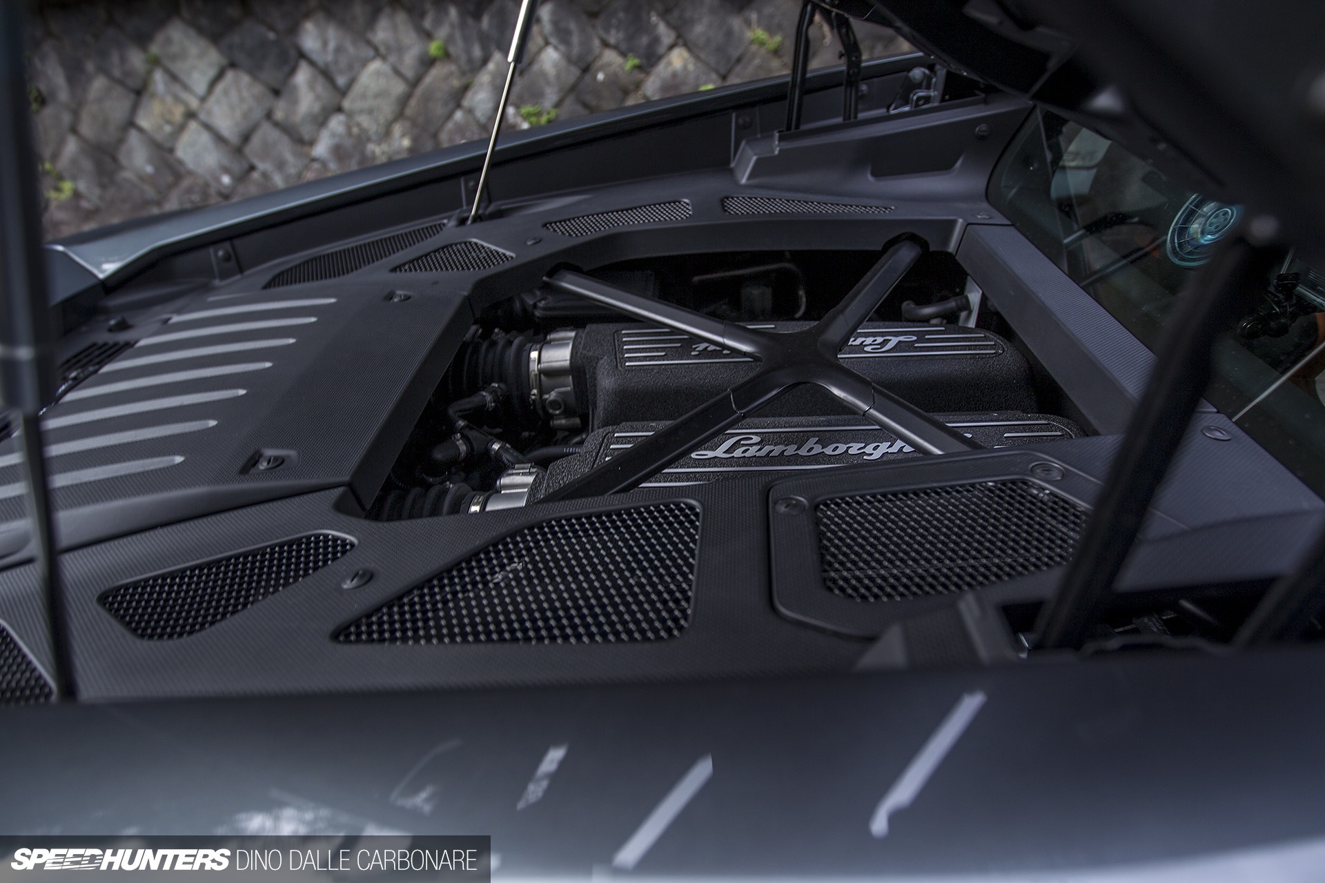 Lamborghini Huracan engine bay with carbon fiber accents HD Wallpaper