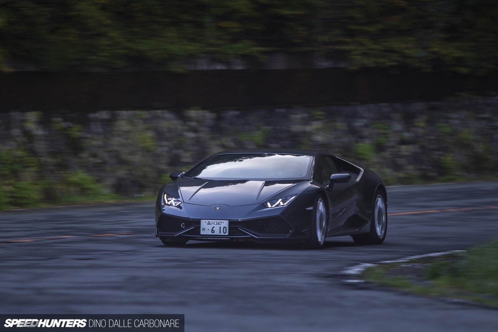Lamborghini Huracan on a winding road HD Wallpaper