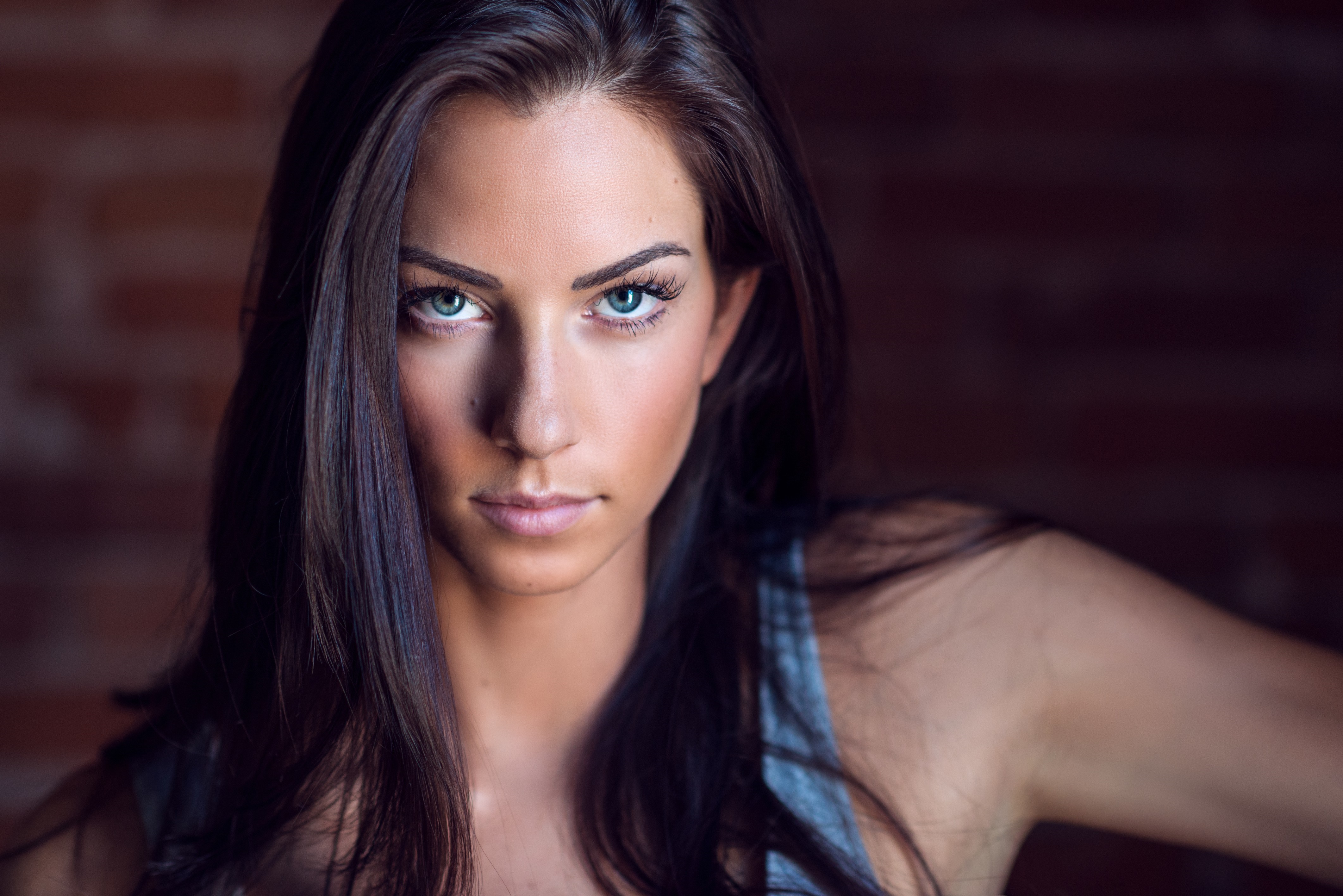 Janna Breslin portrait photography close up HD Wallpaper