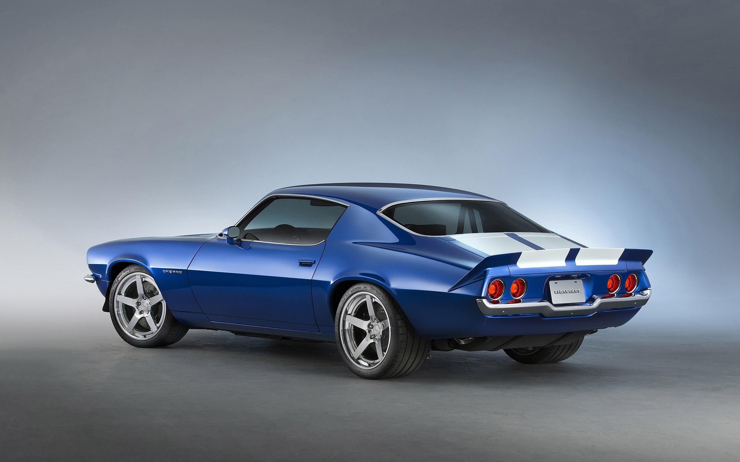 Blue Chevrolet Camaro RS with white stripes HD Wallpaper