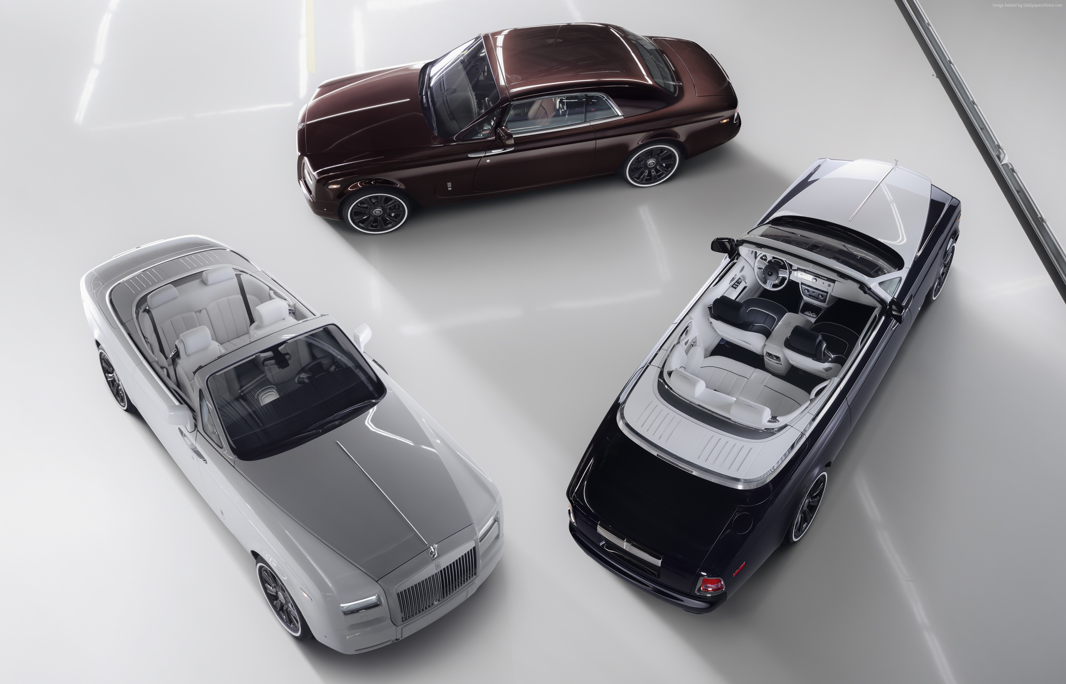 Three Rolls Royce cars: two convertibles and one coupe HD Wallpaper