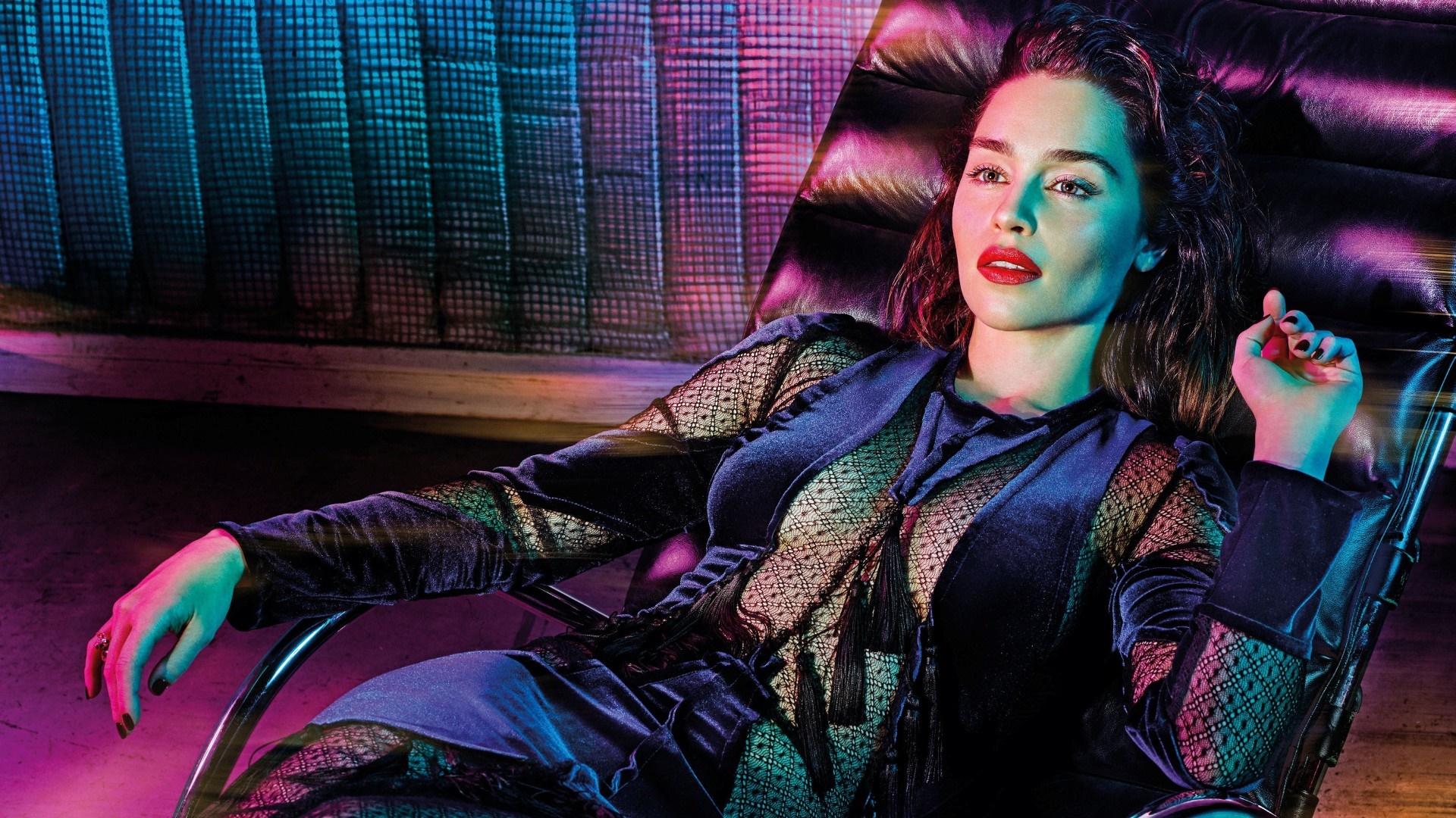 Emilia Clarke in a velvet and lace outfit HD Wallpaper