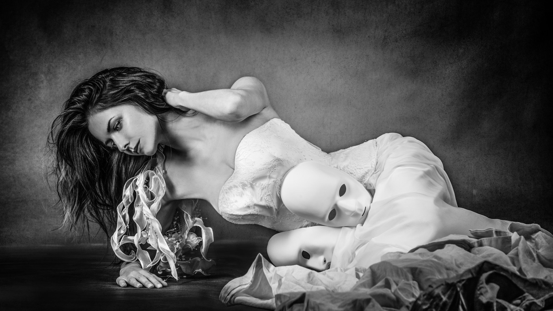 Woman with masks and fabric HD Wallpaper