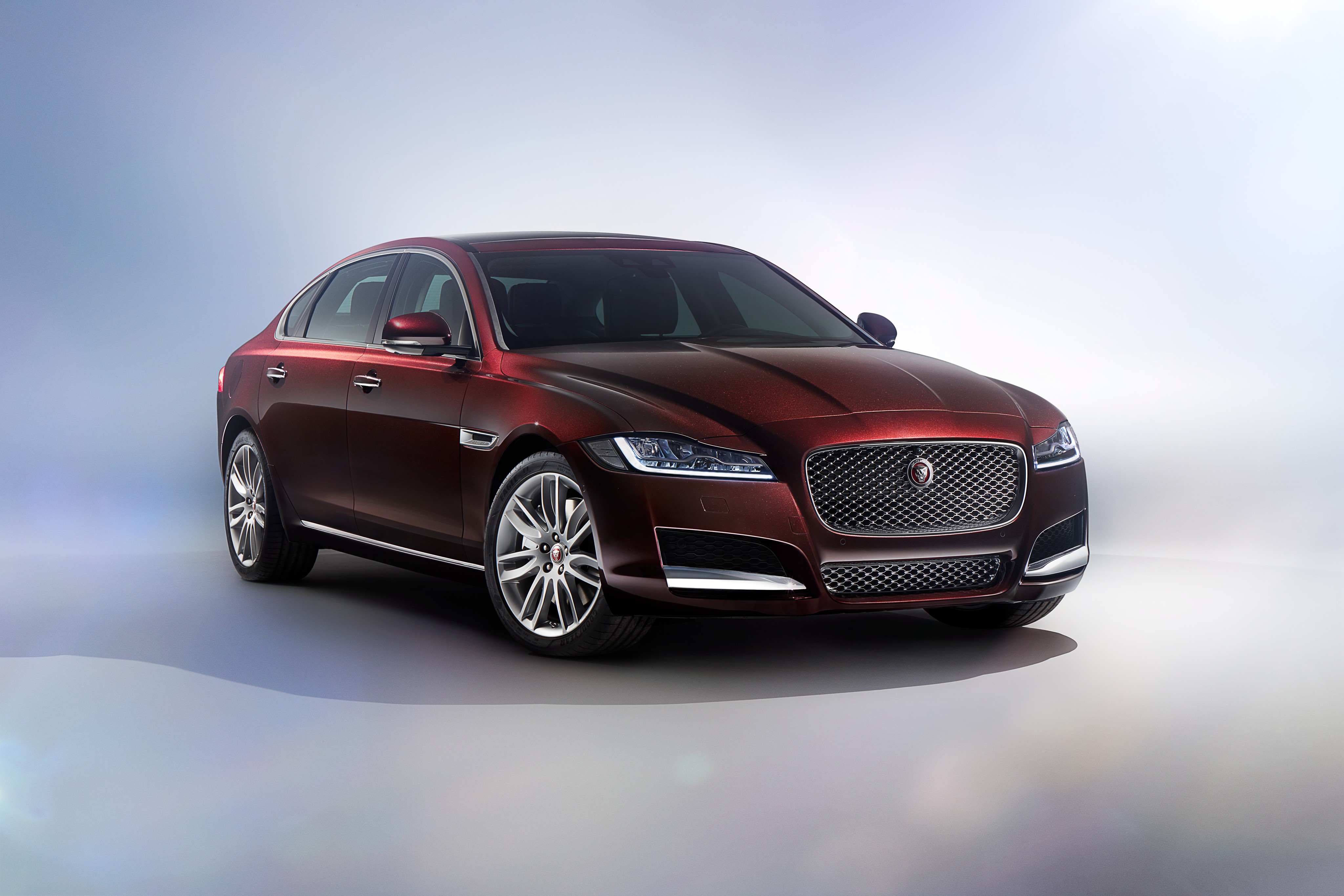 Jaguar XFL at Auto China 2016 HD Wallpaper