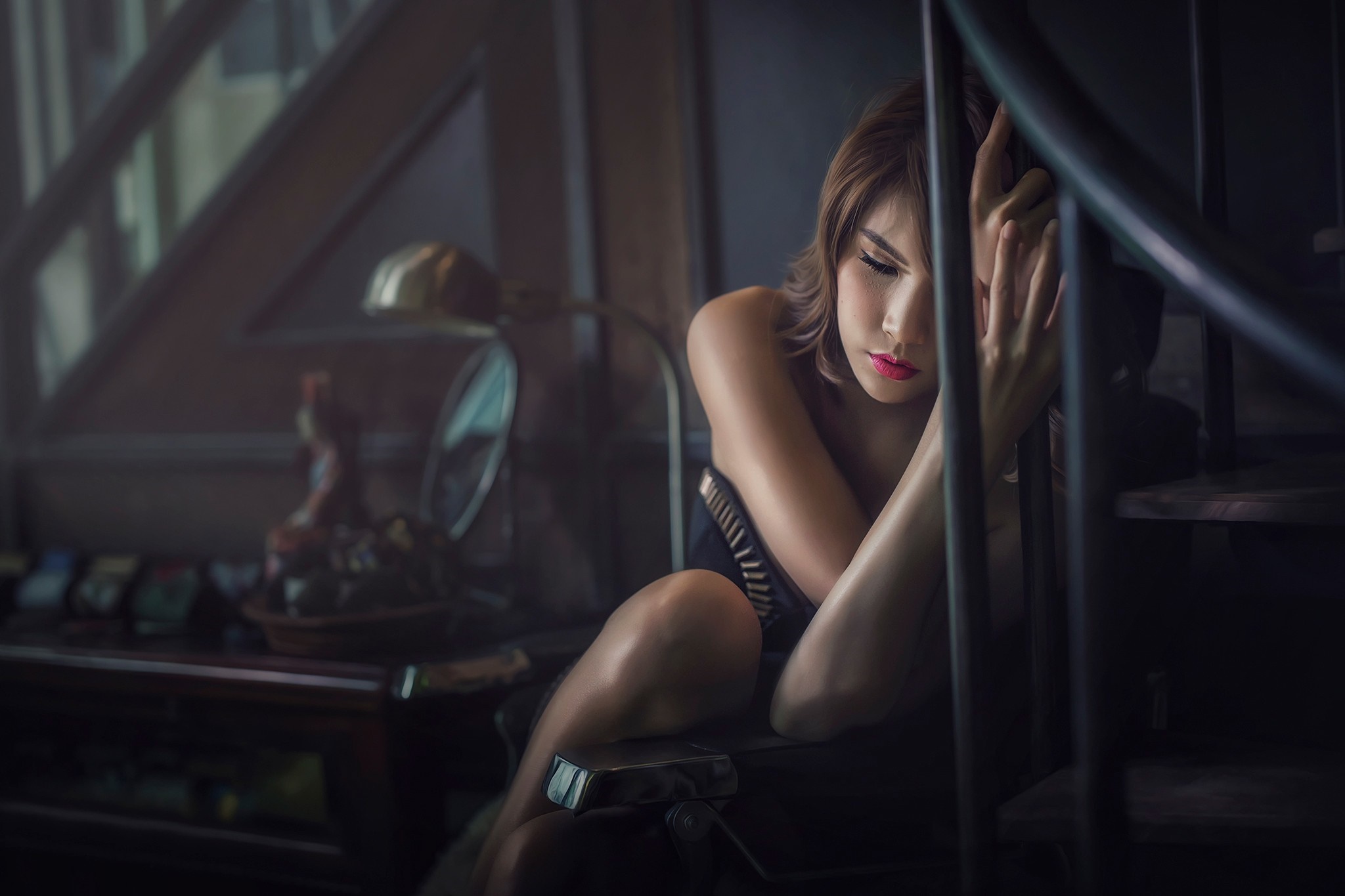 Asian woman sitting on stairs HD Wallpaper