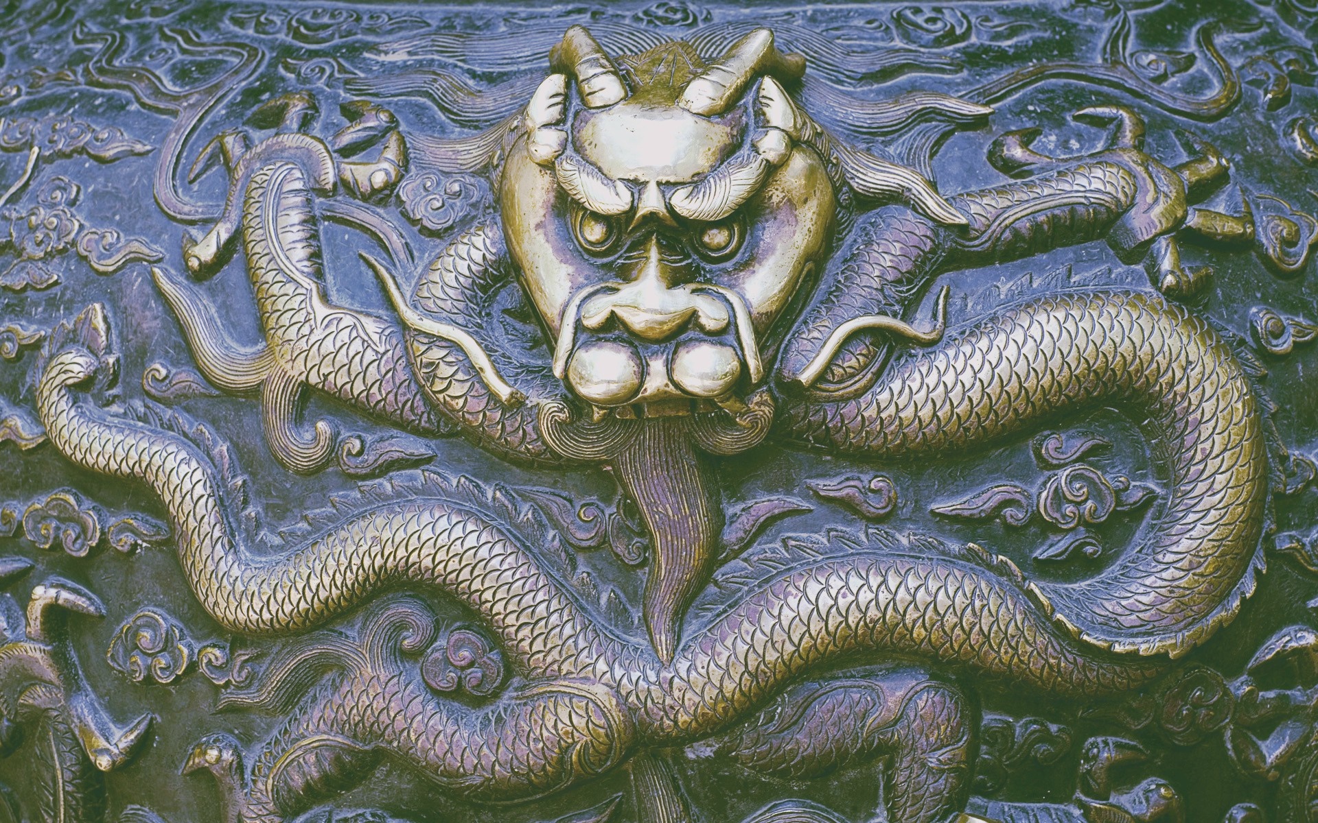 Chinese Dragon Relief Carving HD Wallpaper