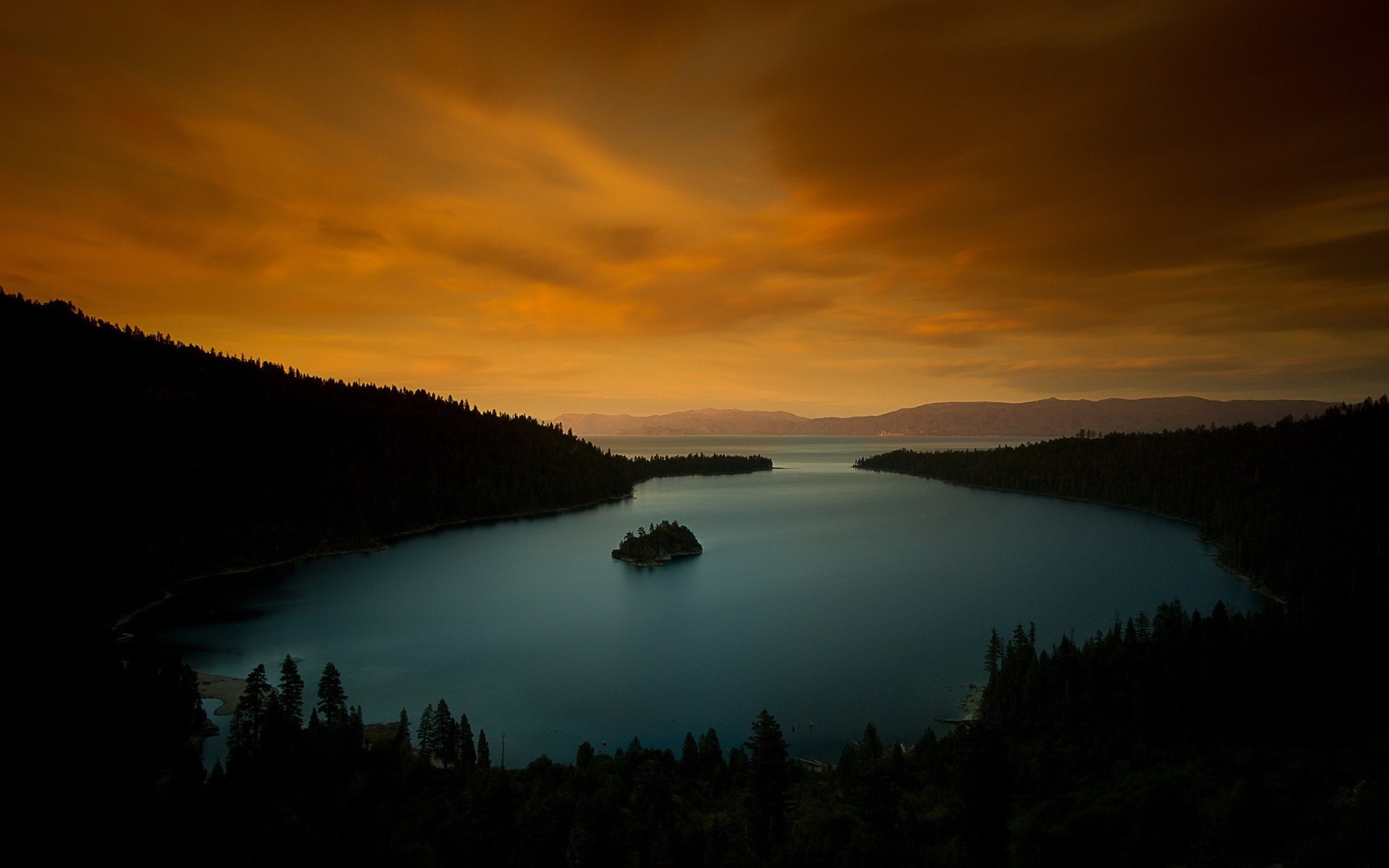 Lake Tahoe at sunset with Emerald Bay HD Wallpaper