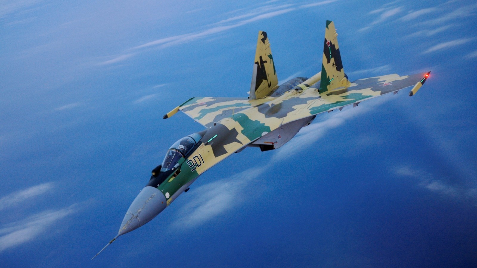 Sukhoi Su-35 fighter jet flying in the sky HD Wallpaper