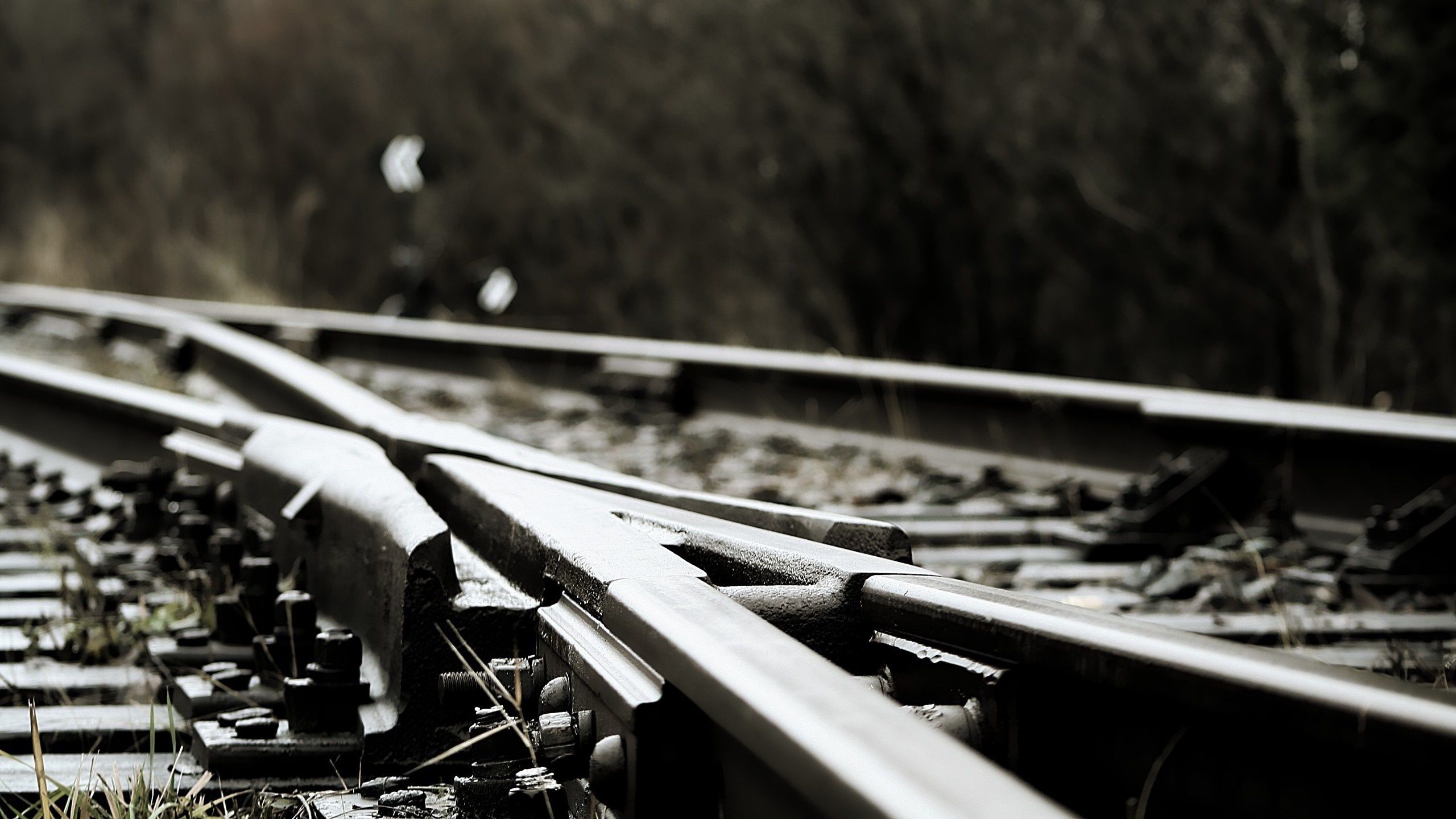 Railway switch tracks in monochrome HD Wallpaper