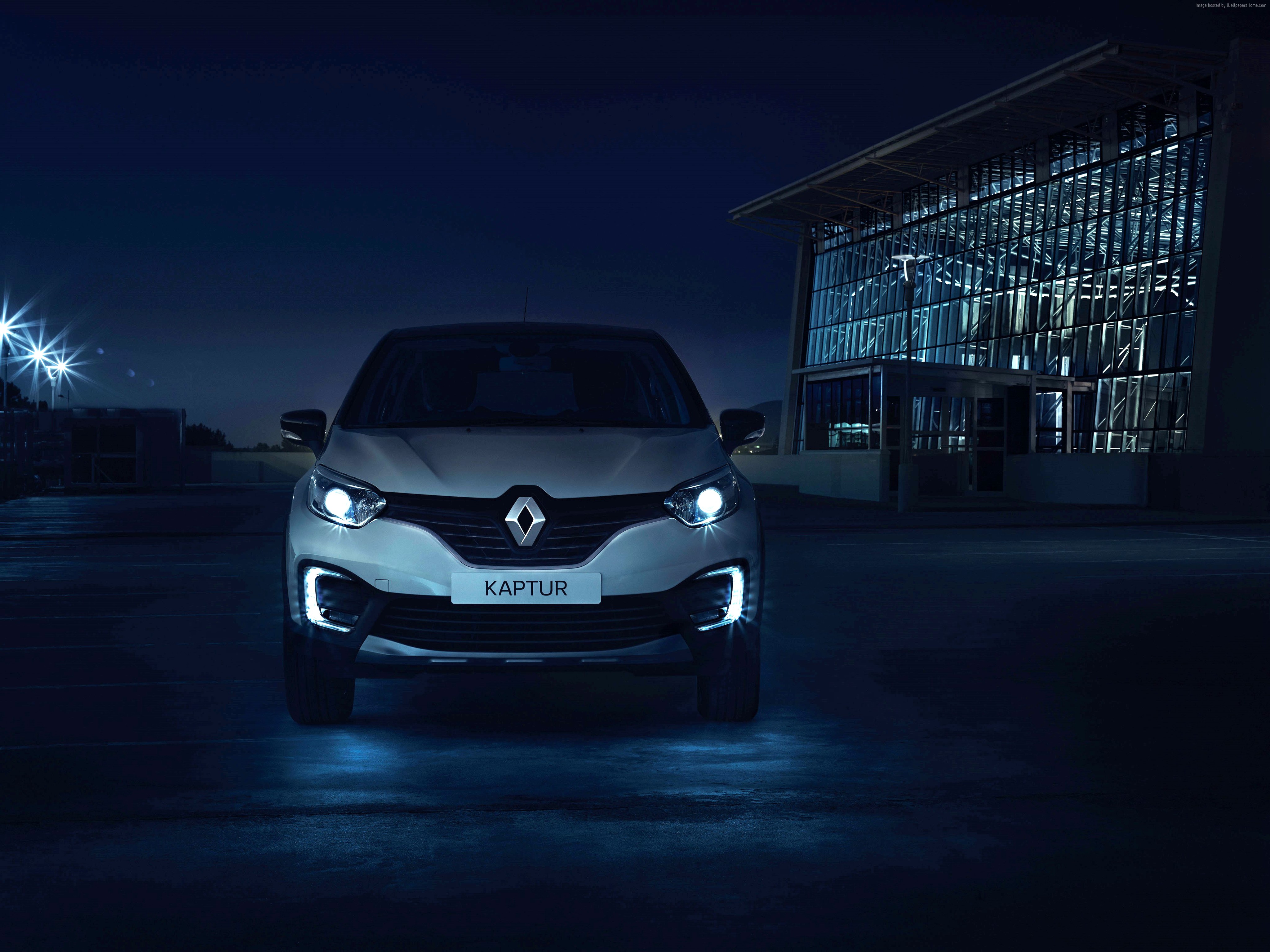 Renault Kaptur crossover at night HD Wallpaper