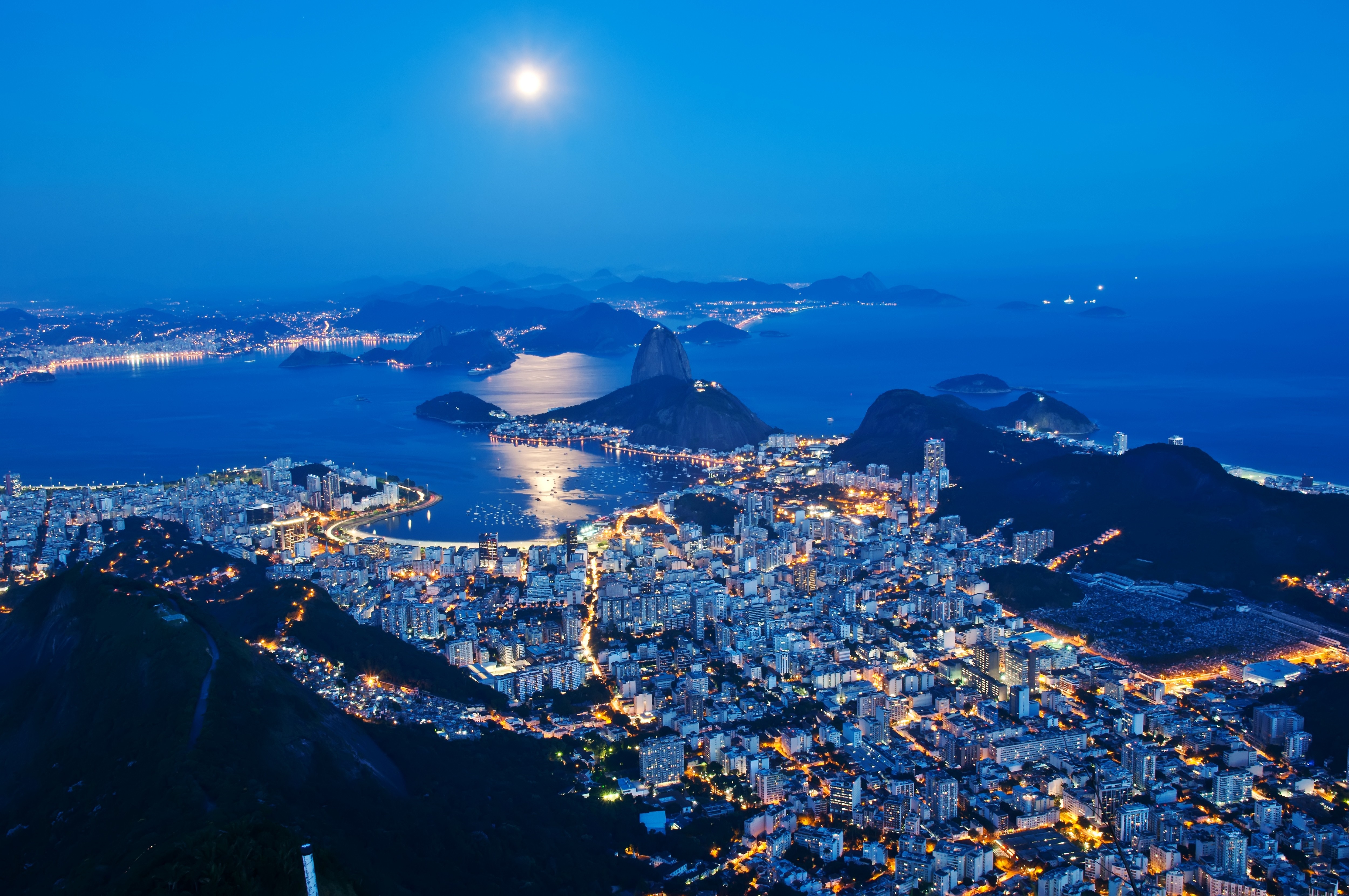 Aerial view of Rio de Janeiro at night with Sugarloaf Mountain HD Wallpaper
