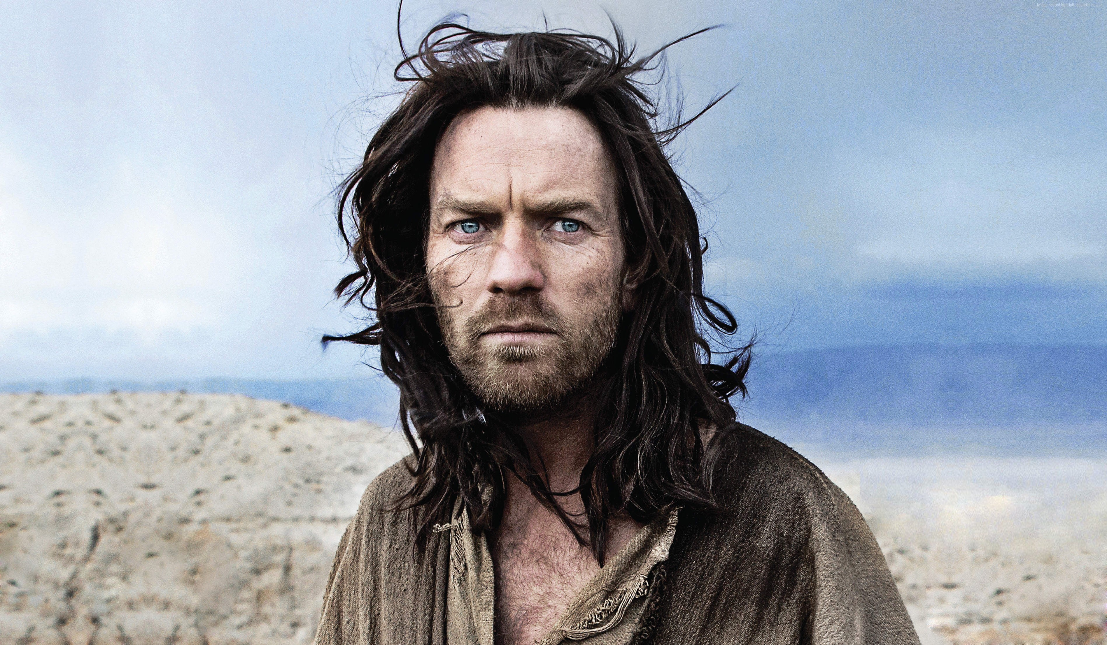 Ewan McGregor in Last Days in the Desert HD Wallpaper