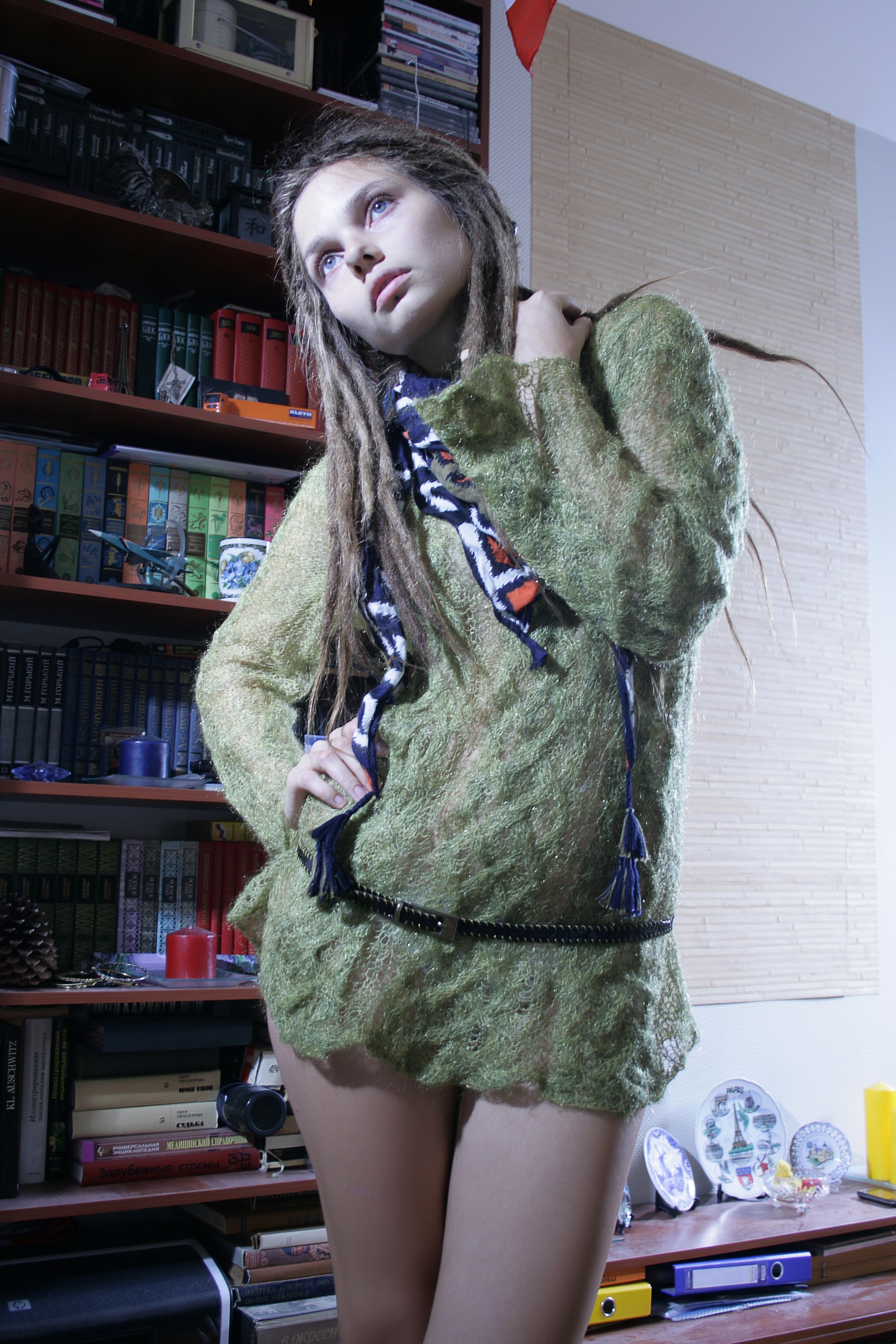 Model with dreadlocks wearing a green dress HD Wallpaper