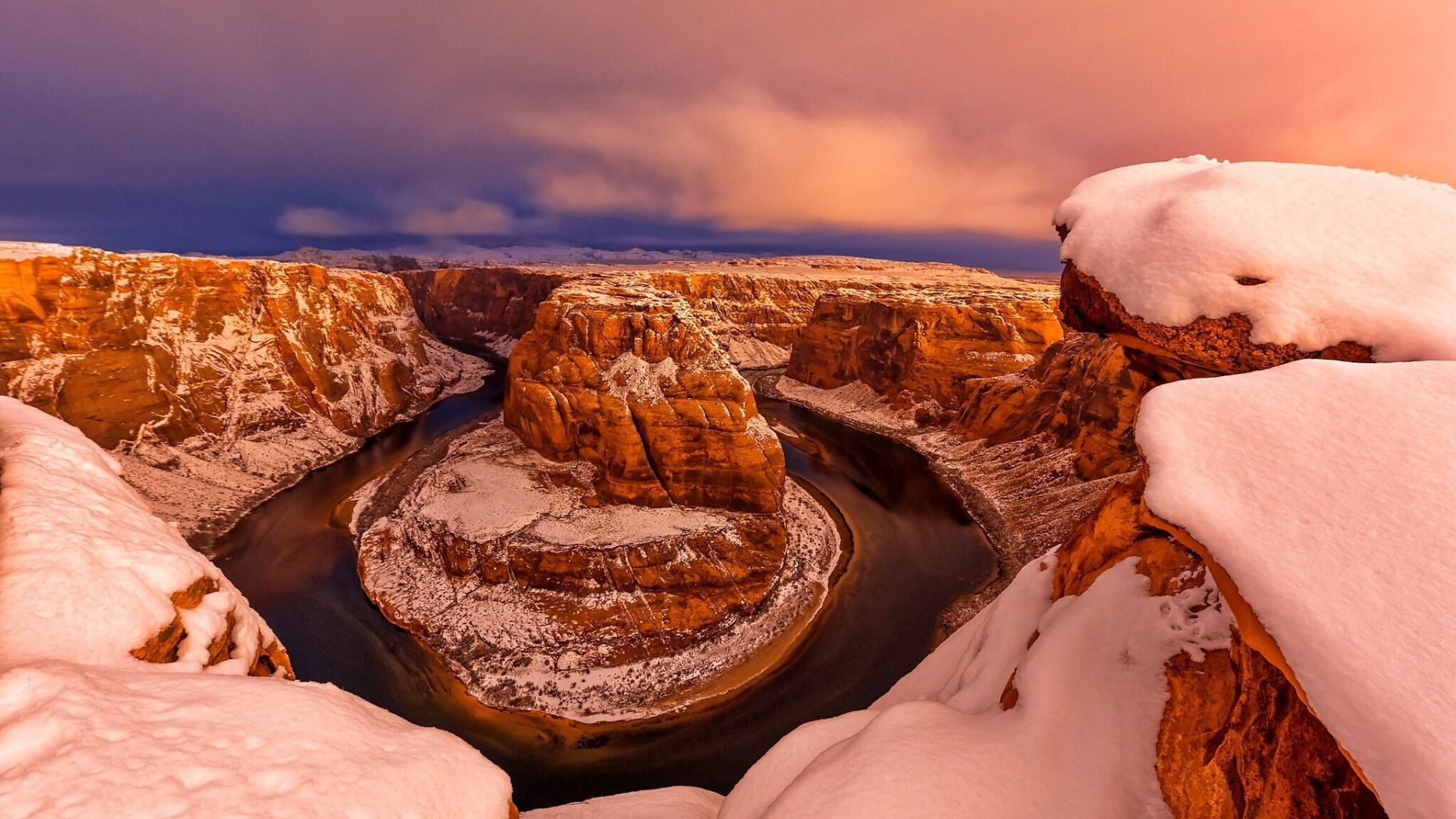 Horseshoe Bend Canyon in Arizona with Snow HD Wallpaper