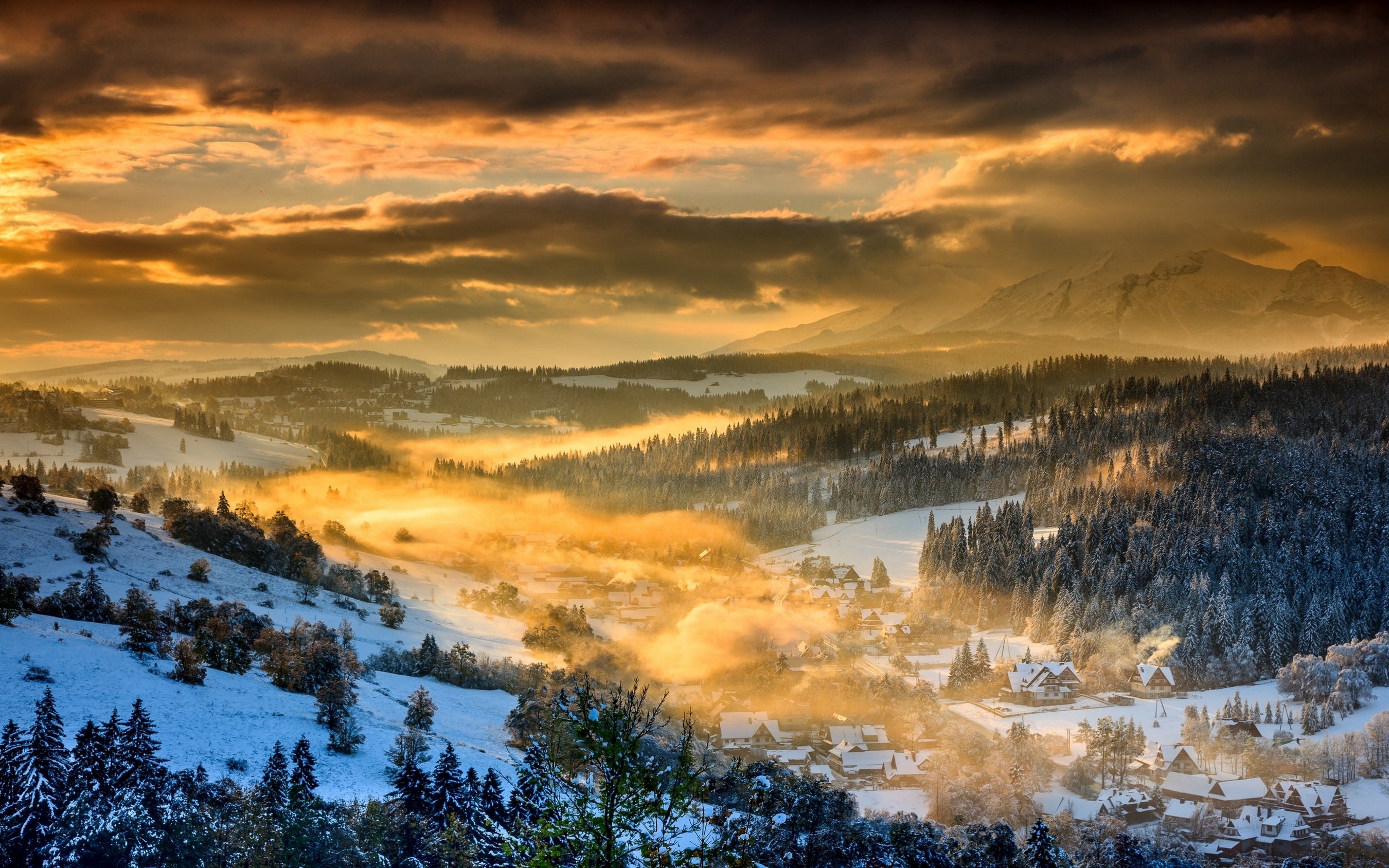 Winter valley with mist at sunrise, Poland HD Wallpaper