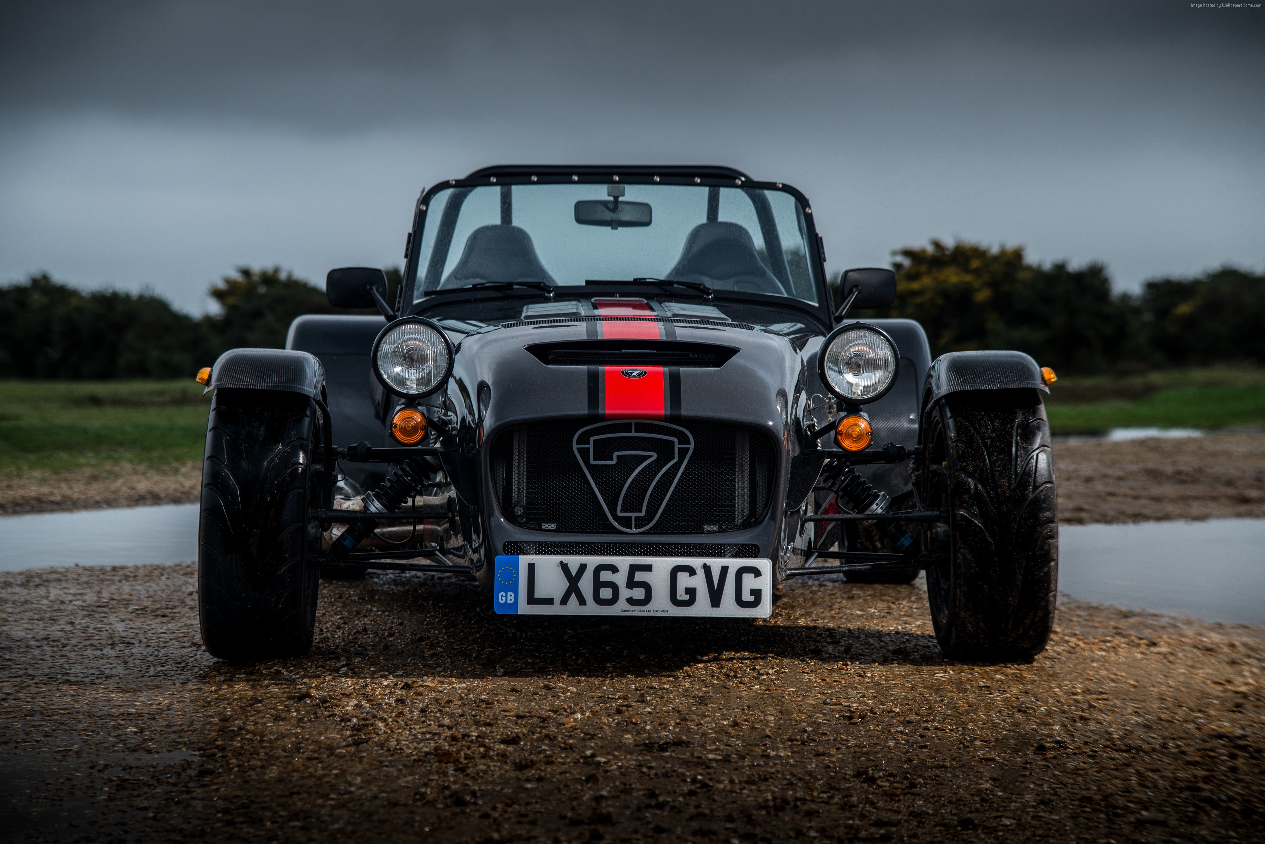 Caterham Seven 620 S with red stripe and number 7 HD Wallpaper