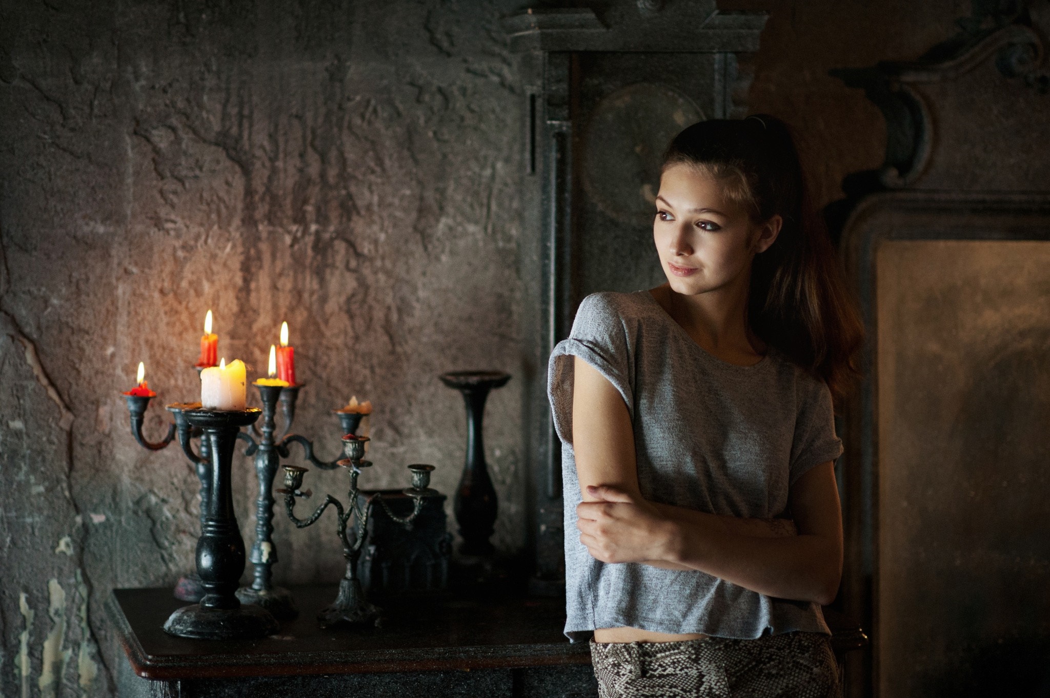 Woman in T-shirt near candles HD Wallpaper