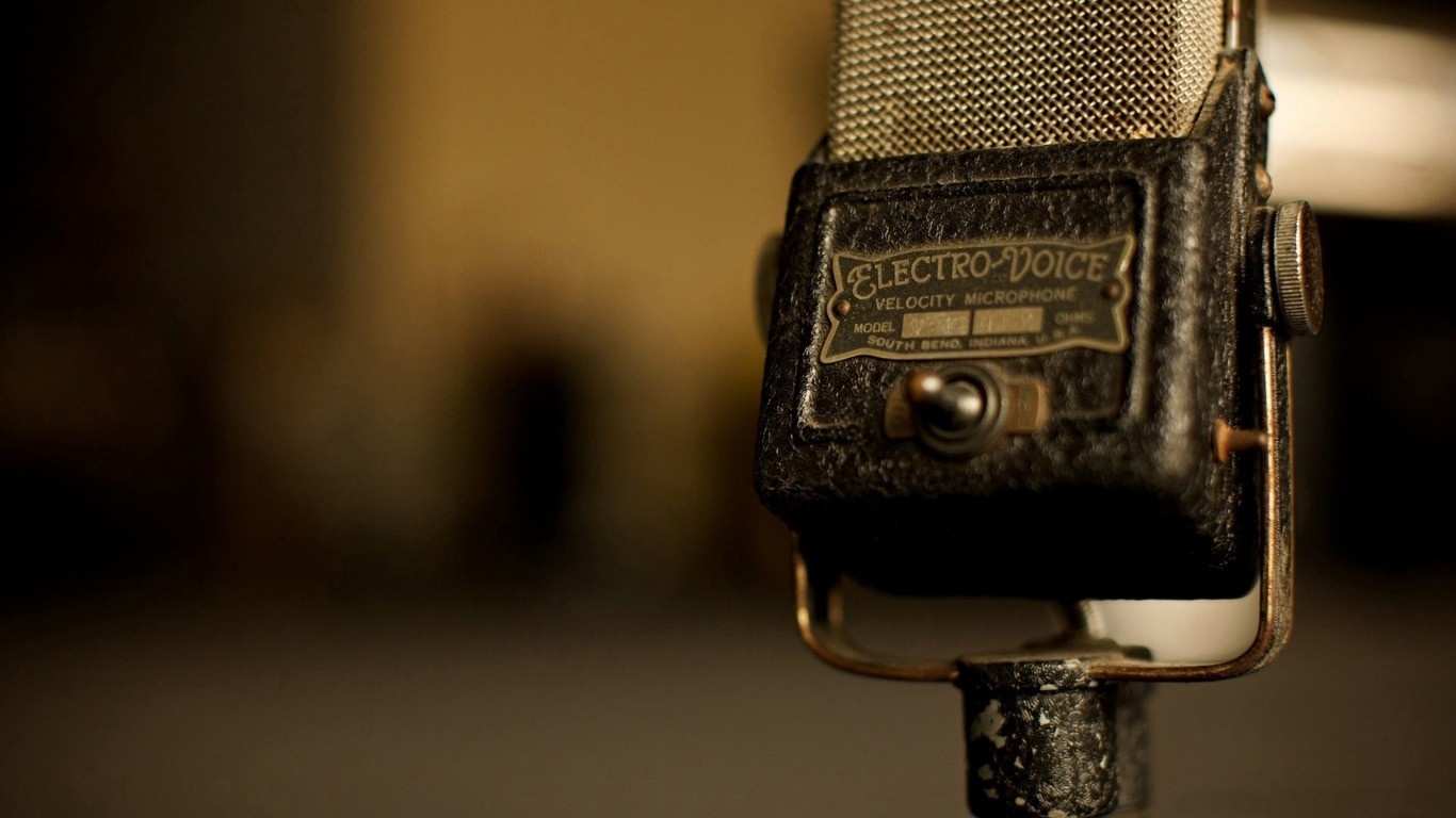 Electro-Voice Velocity Microphone close up HD Wallpaper