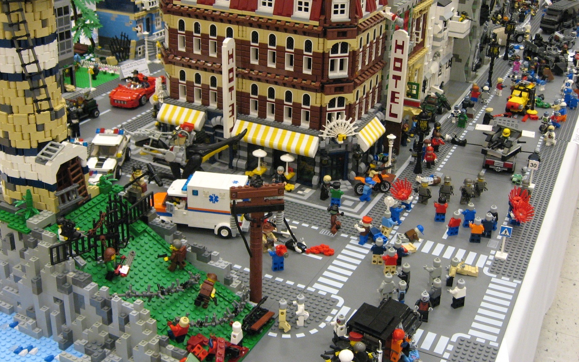 LEGO city scene with police and ambulance HD Wallpaper