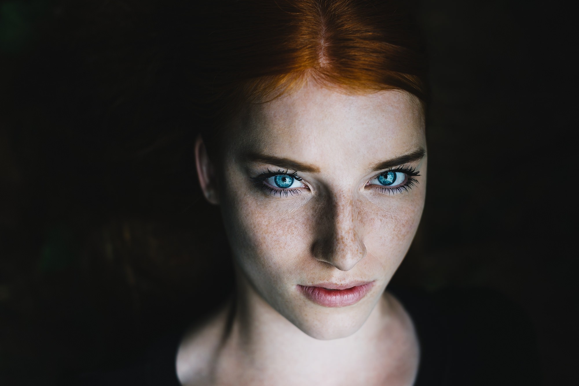 Redhead woman with blue eyes and freckles HD Wallpaper