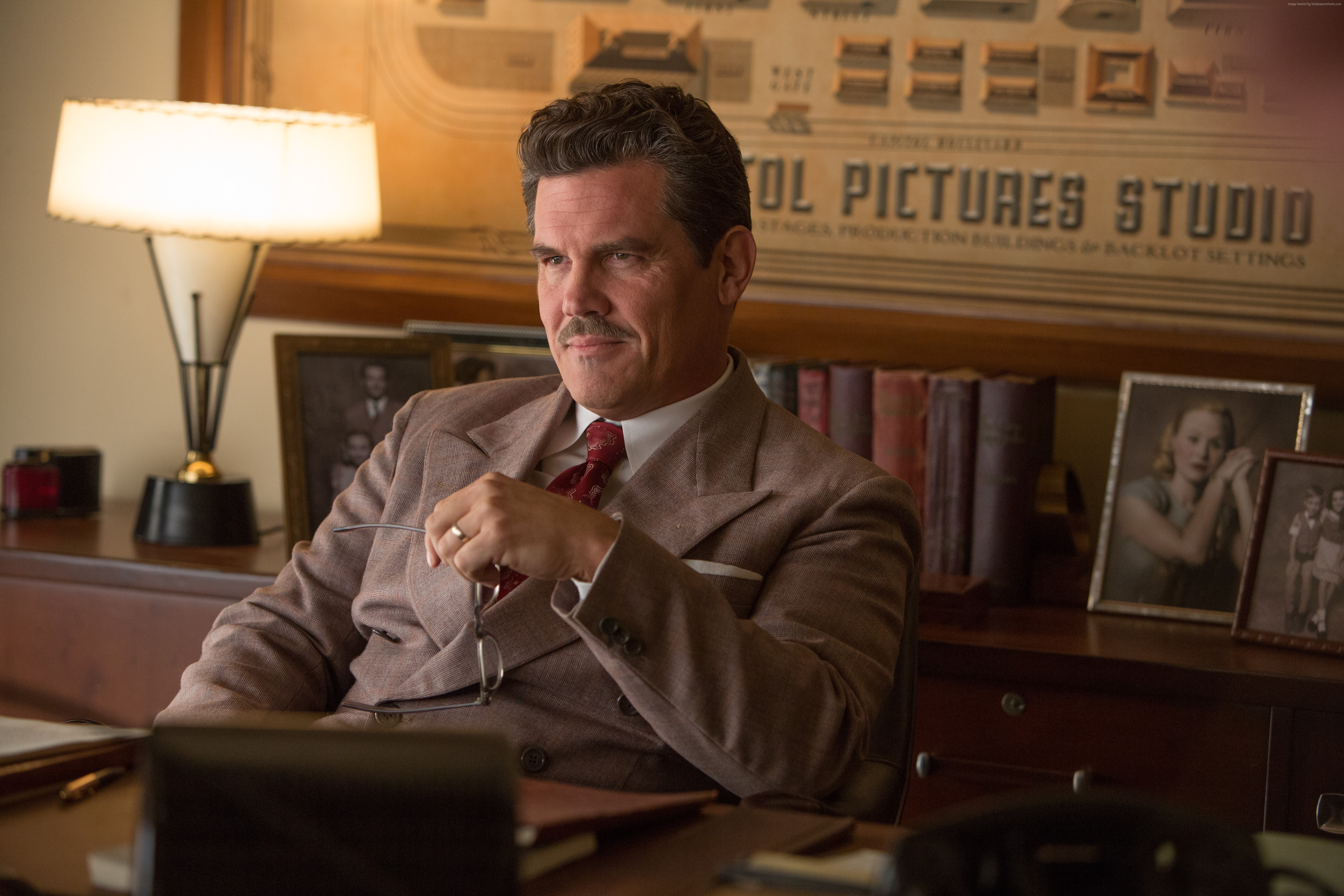Josh Brolin as George in Hail, Caesar! HD Wallpaper