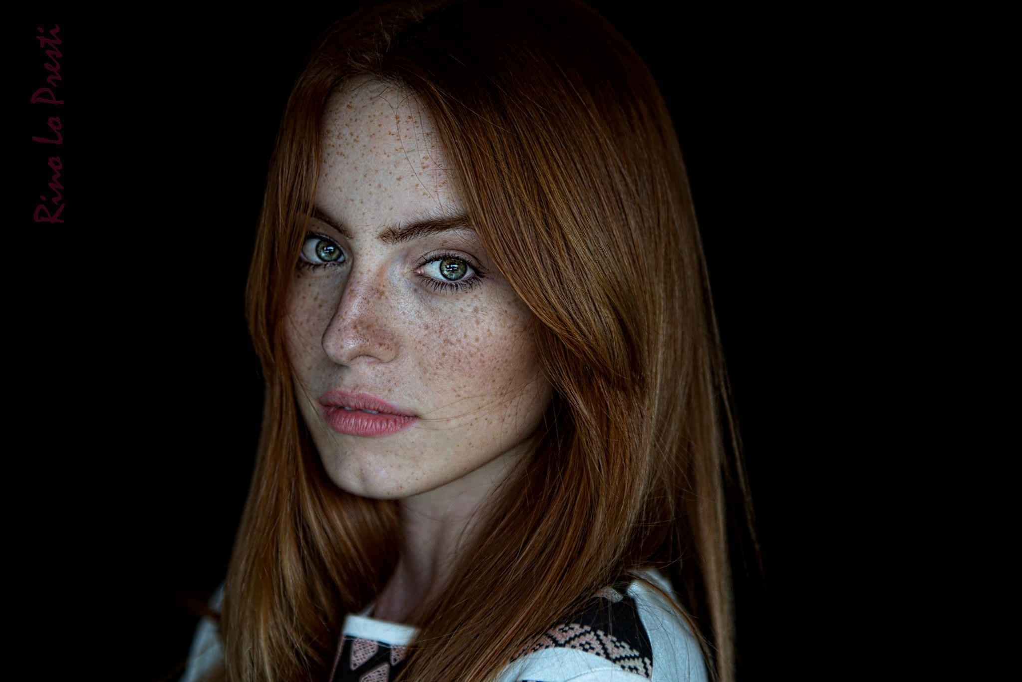 Woman with auburn hair and freckles HD Wallpaper