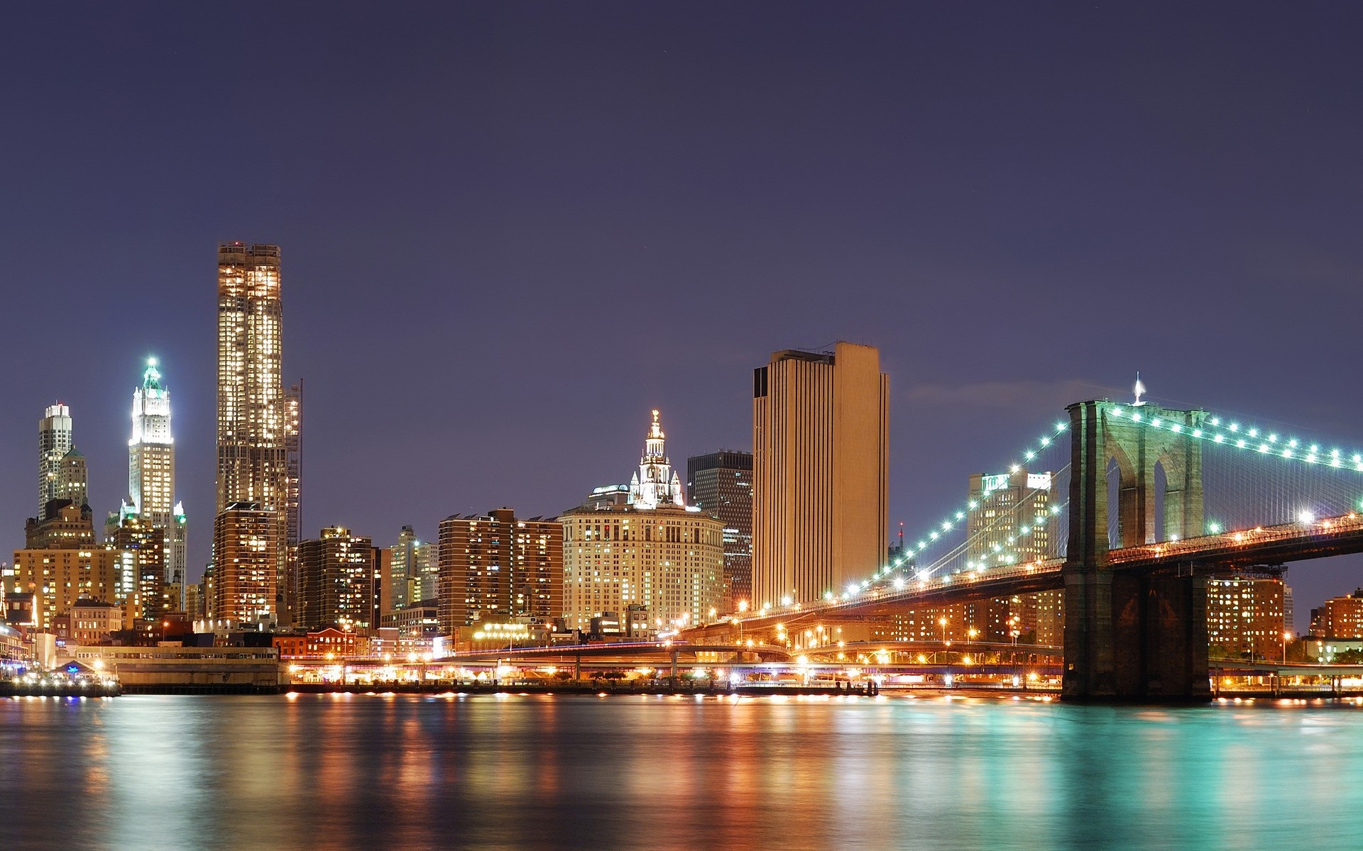 Brooklyn Bridge and New York City Skyline at Night HD Wallpaper