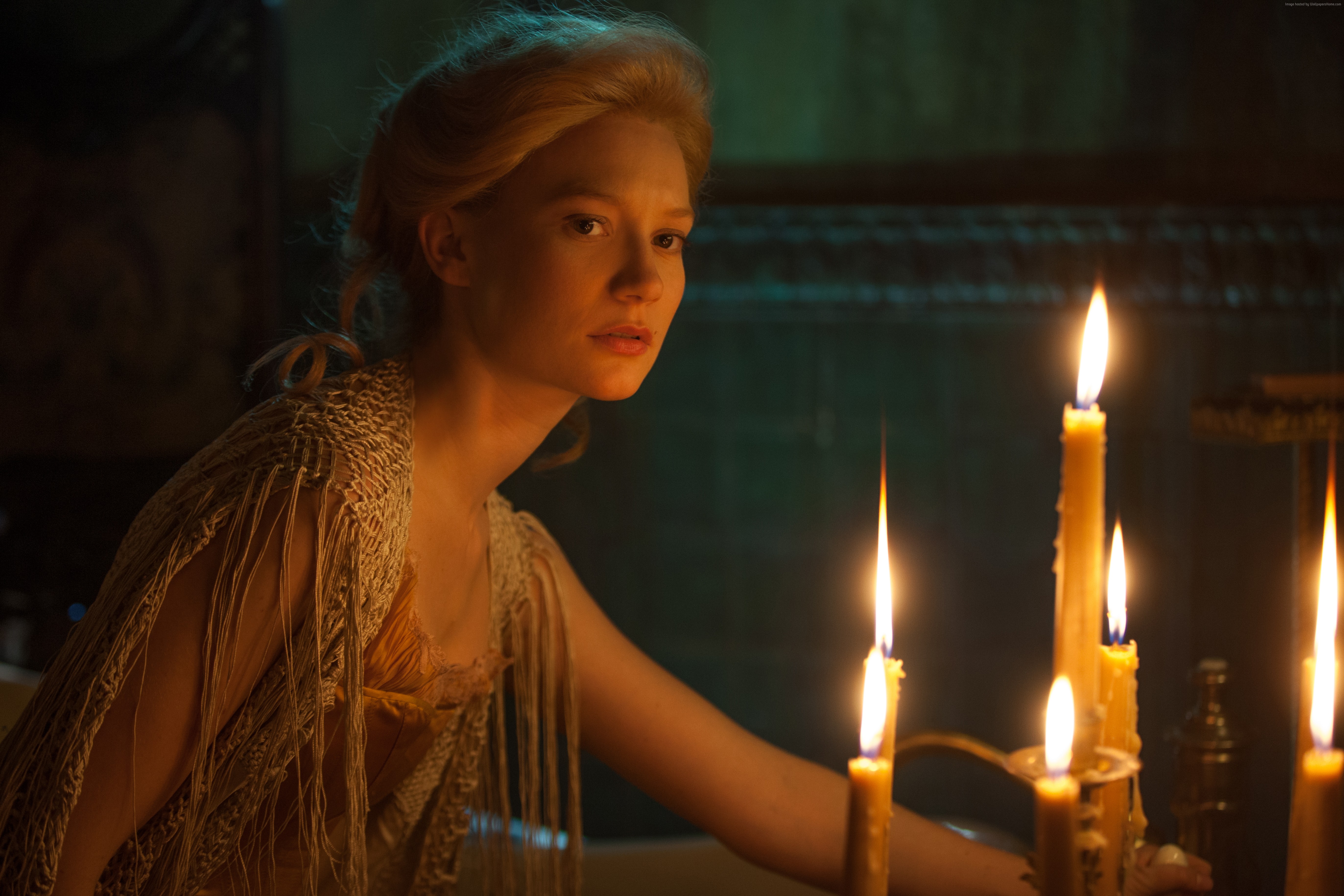 Mia Wasikowska in Crimson Peak HD Wallpaper