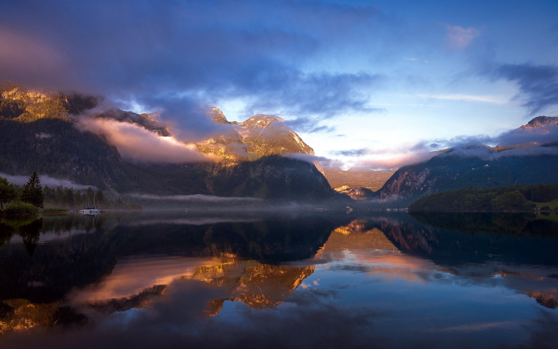 Mountain lake with reflections at sunrise HD Wallpaper