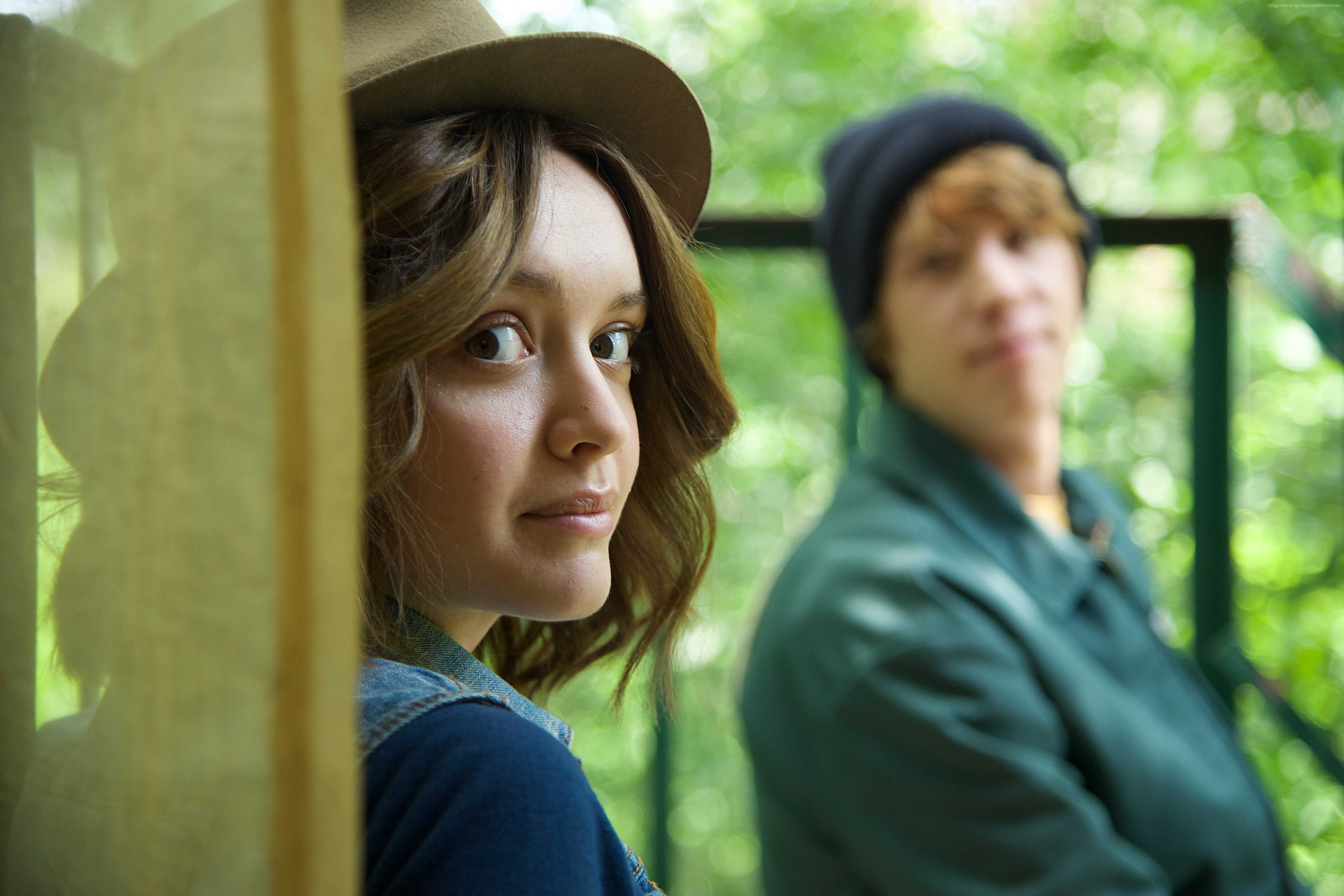 Olivia Cooke in Me and Earl and the Dying Girl HD Wallpaper