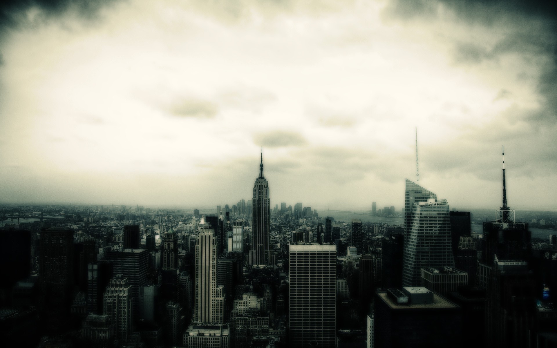 New York City Skyline with Empire State Building HD Wallpaper