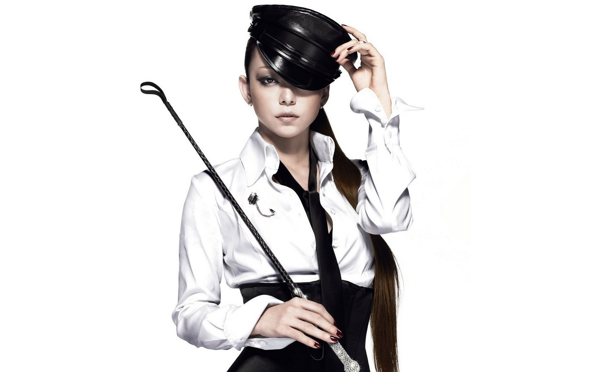 Namie Amuro wearing a black cap and white shirt HD Wallpaper