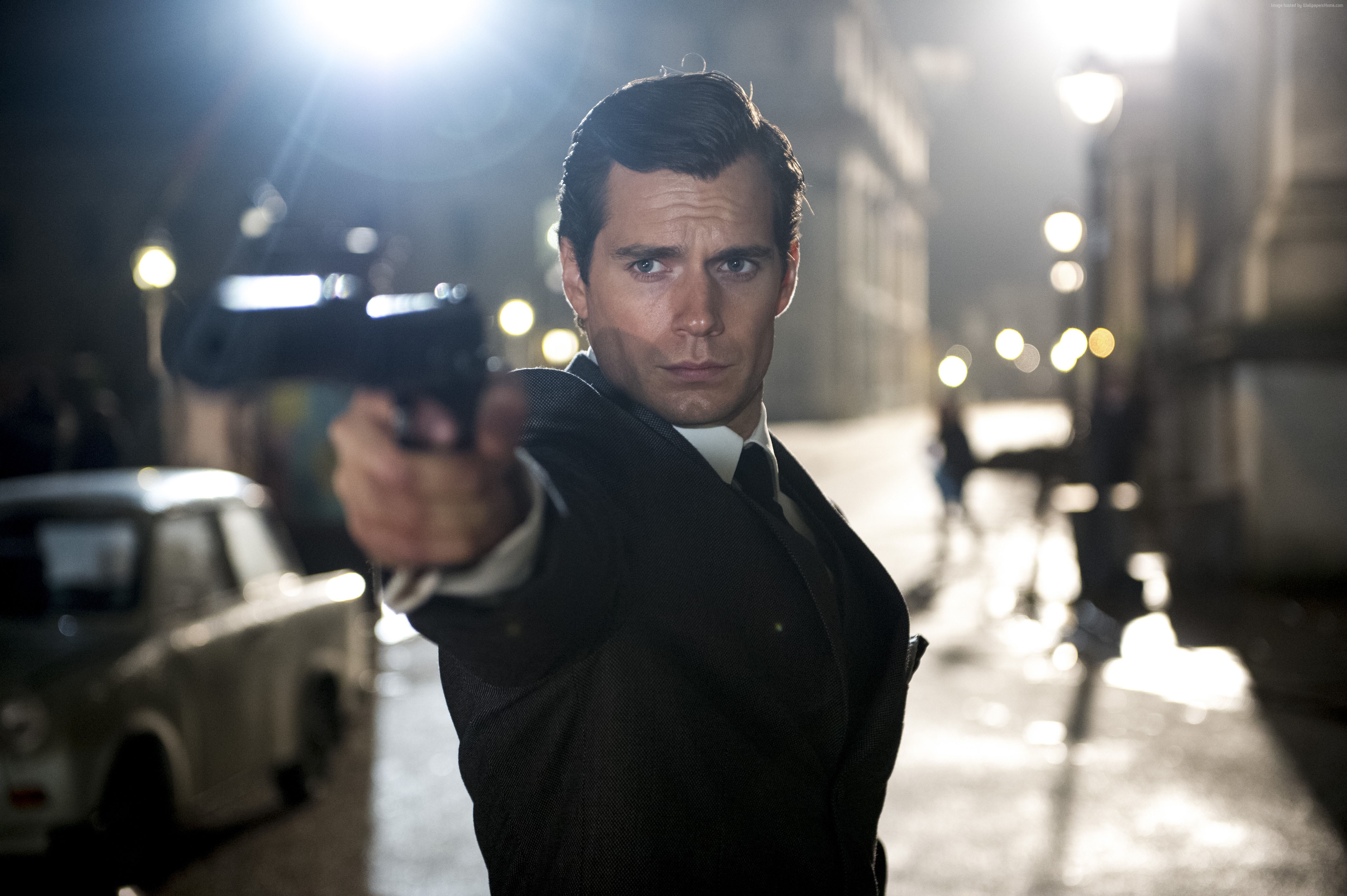 Henry Cavill as Napoleon Solo from The Man from U.N.C.L.E. HD Wallpaper