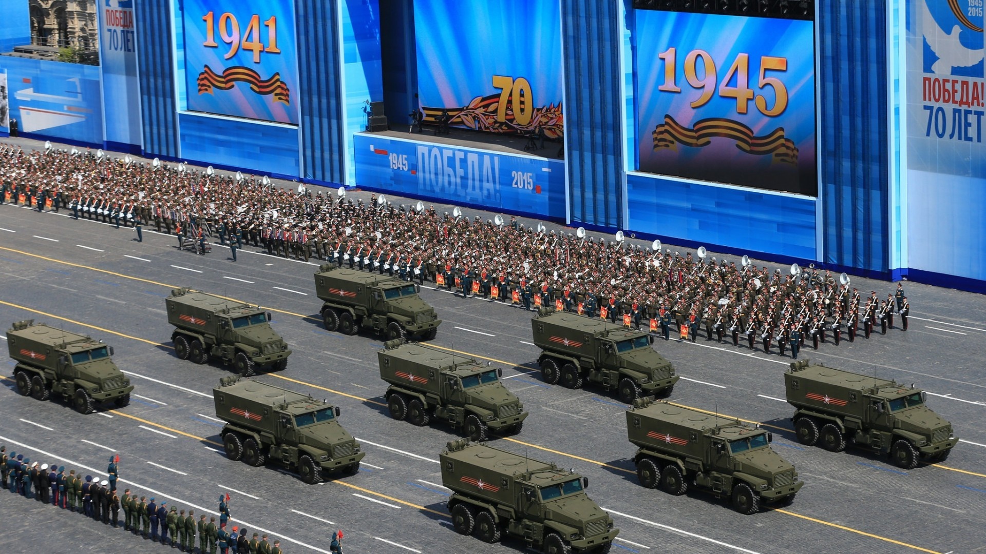 Victory Day Parade in Moscow with Military Vehicles and Soldiers HD Wallpaper