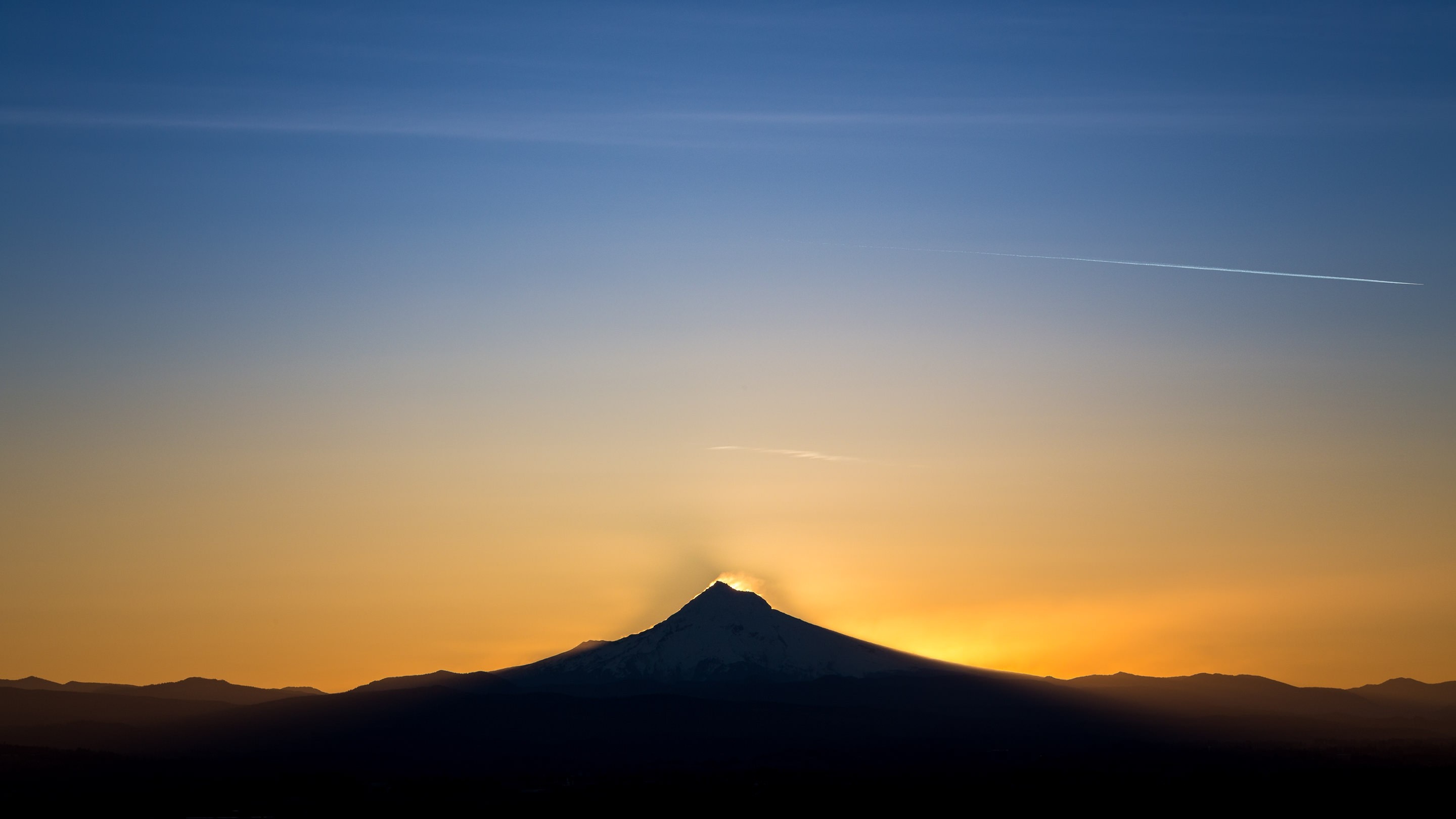 Sunset over Mount Hood, Oregon HD Wallpaper