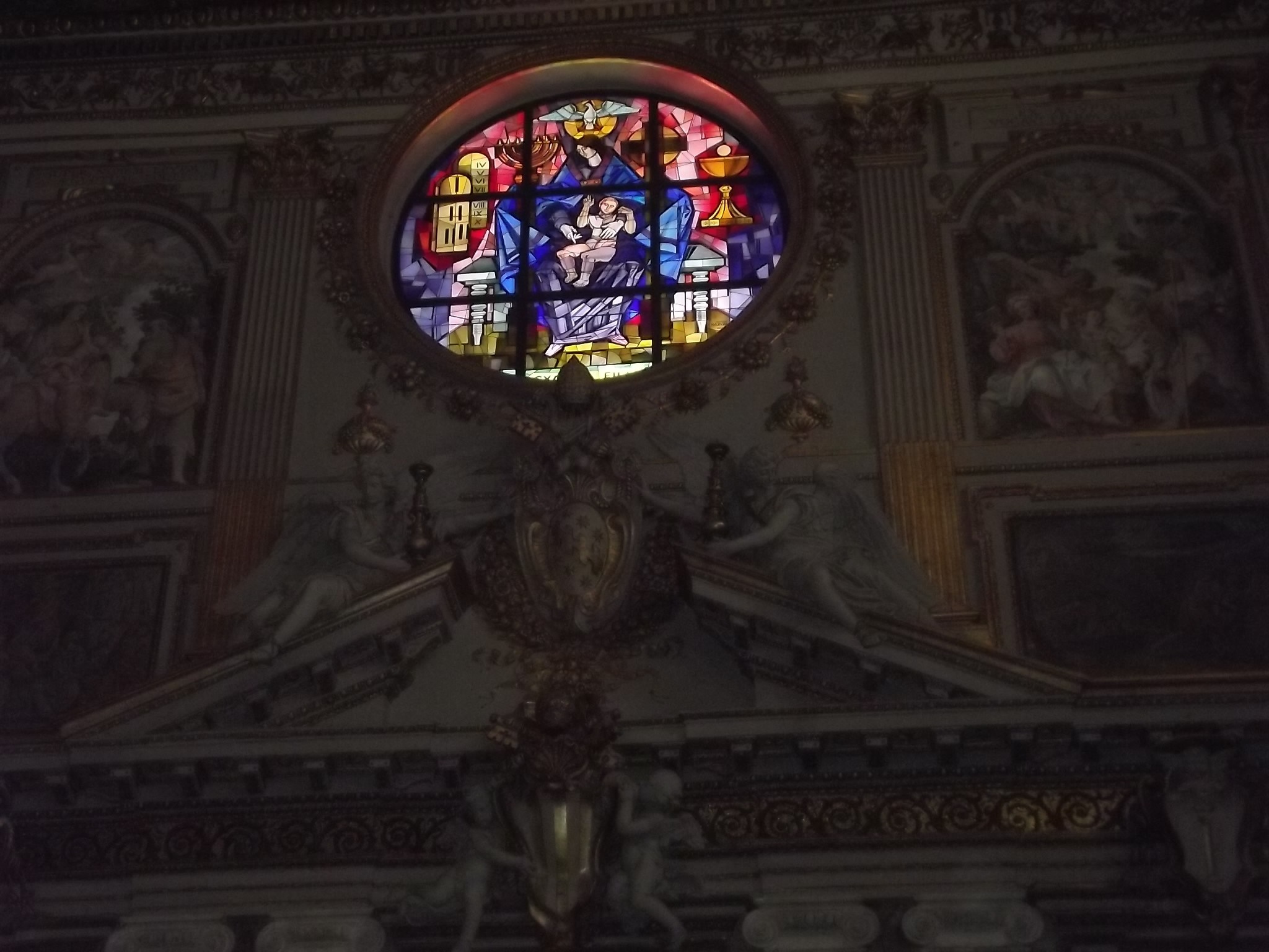 Stained glass window in a cathedral HD Wallpaper