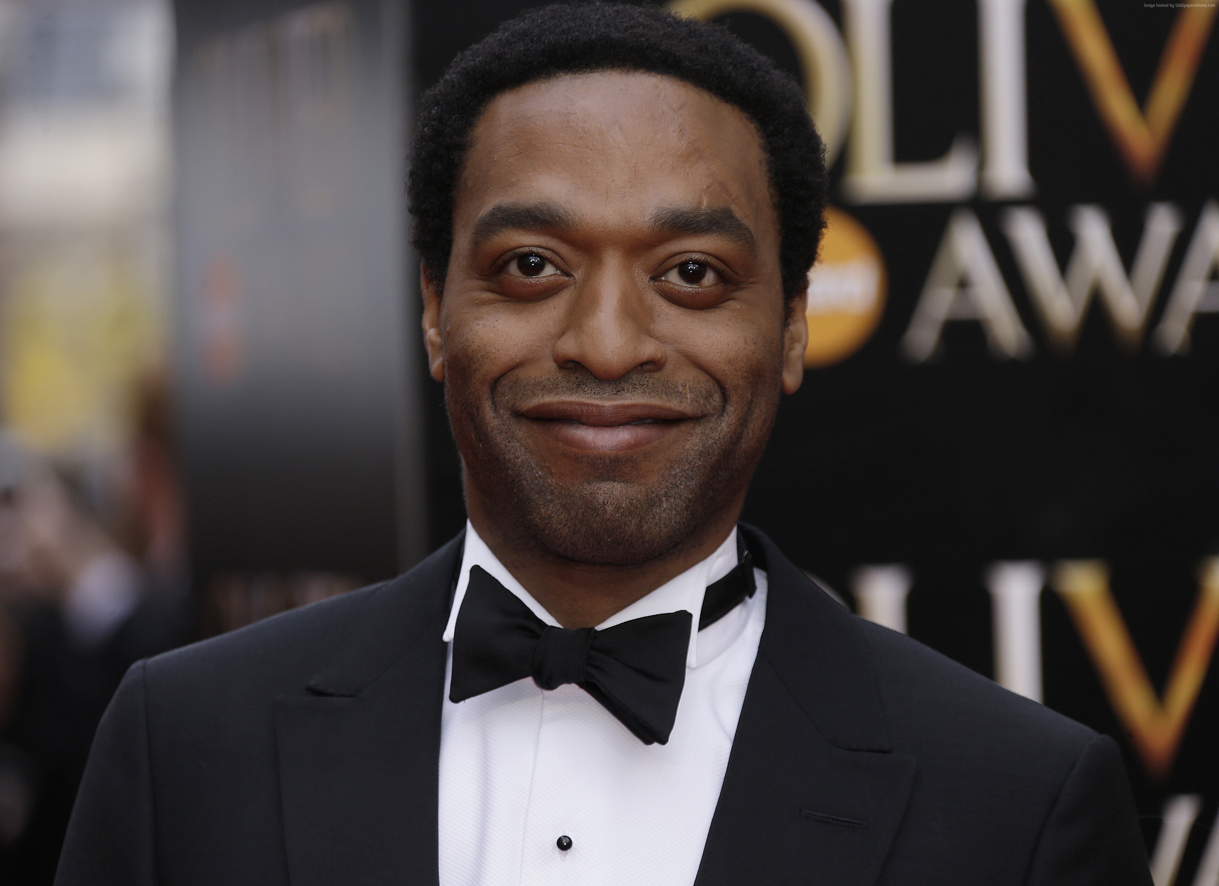 Chiwetel Ejiofor at the Olivier Awards HD Wallpaper
