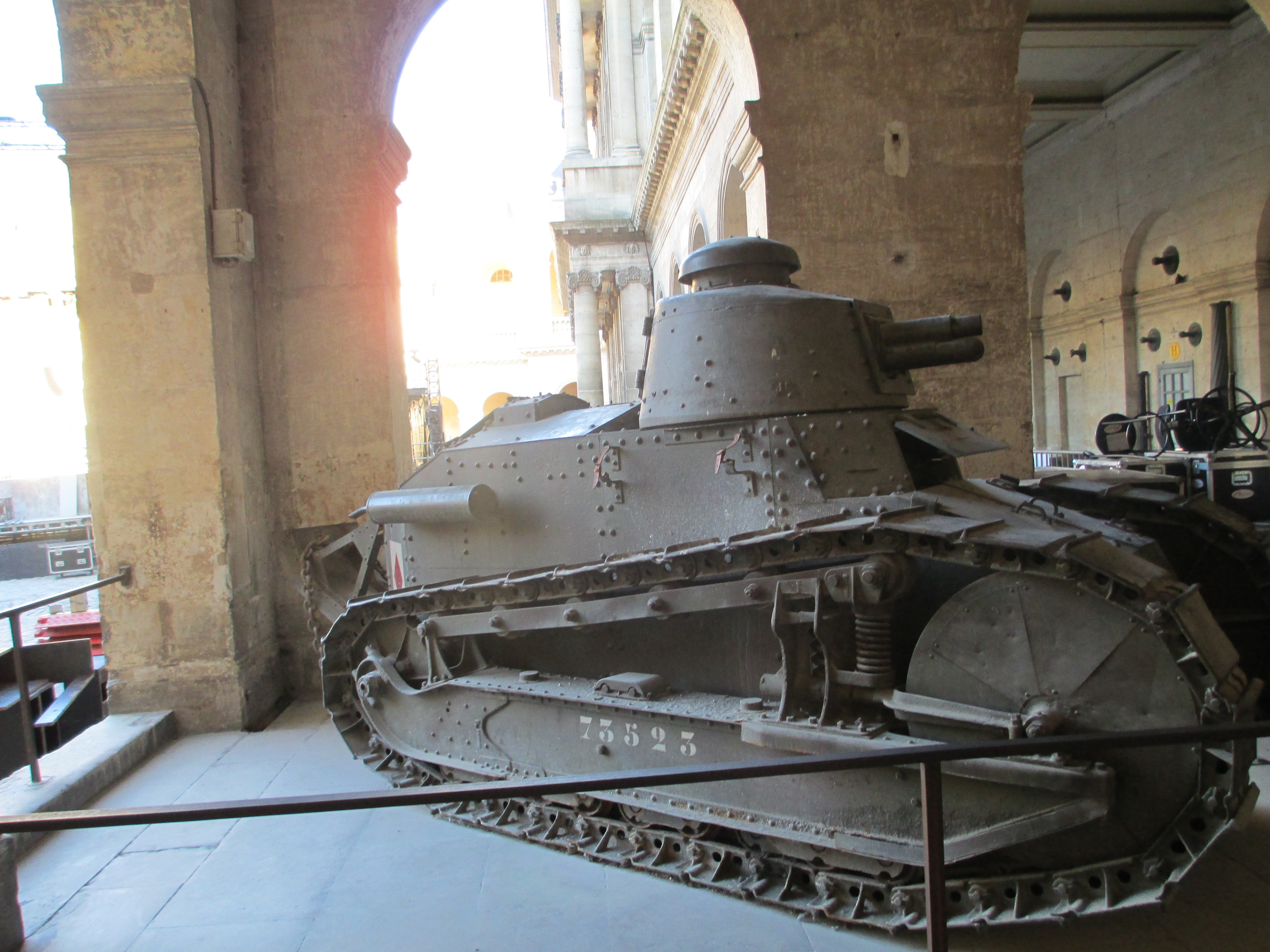 French WWI tank in a museum HD Wallpaper